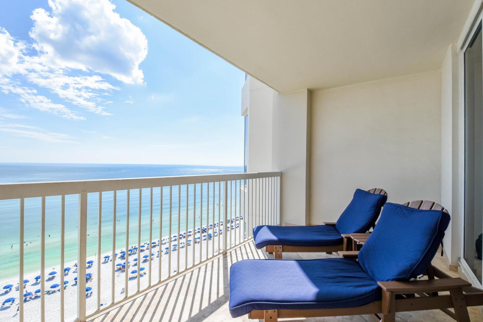 Silver Towers E1104 * Destin