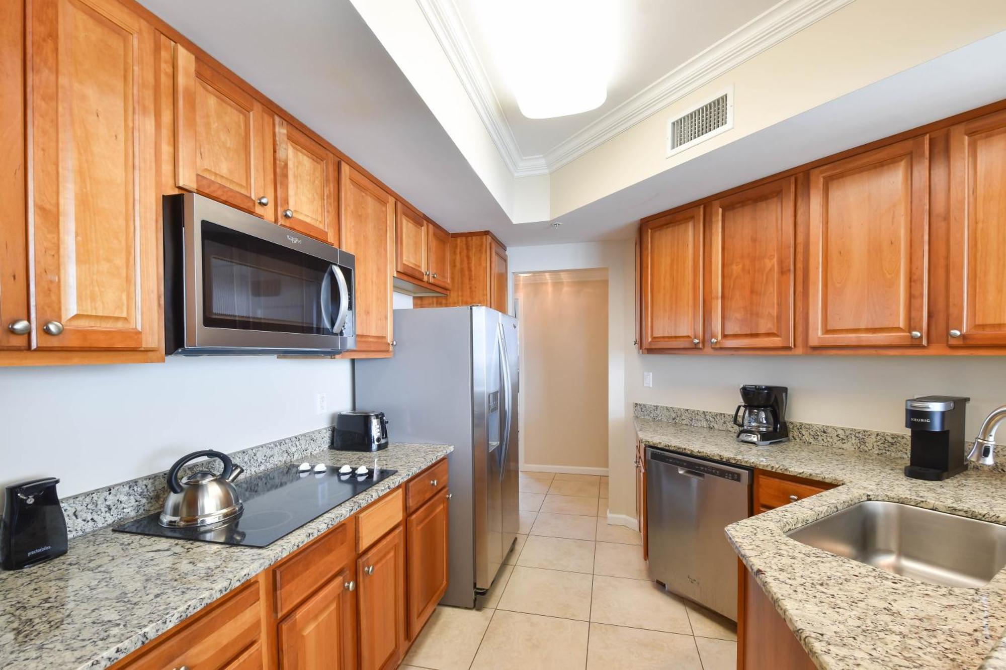 Apartment Silver Towers W1203