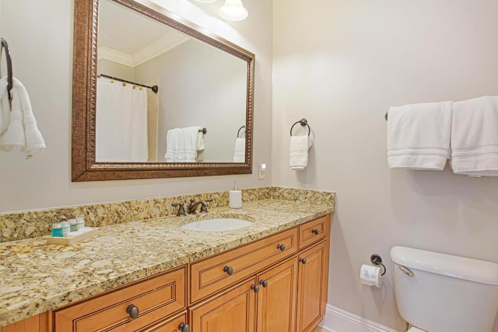 Large 5-br In Golf And - 2 Golf Carts Holiday home *