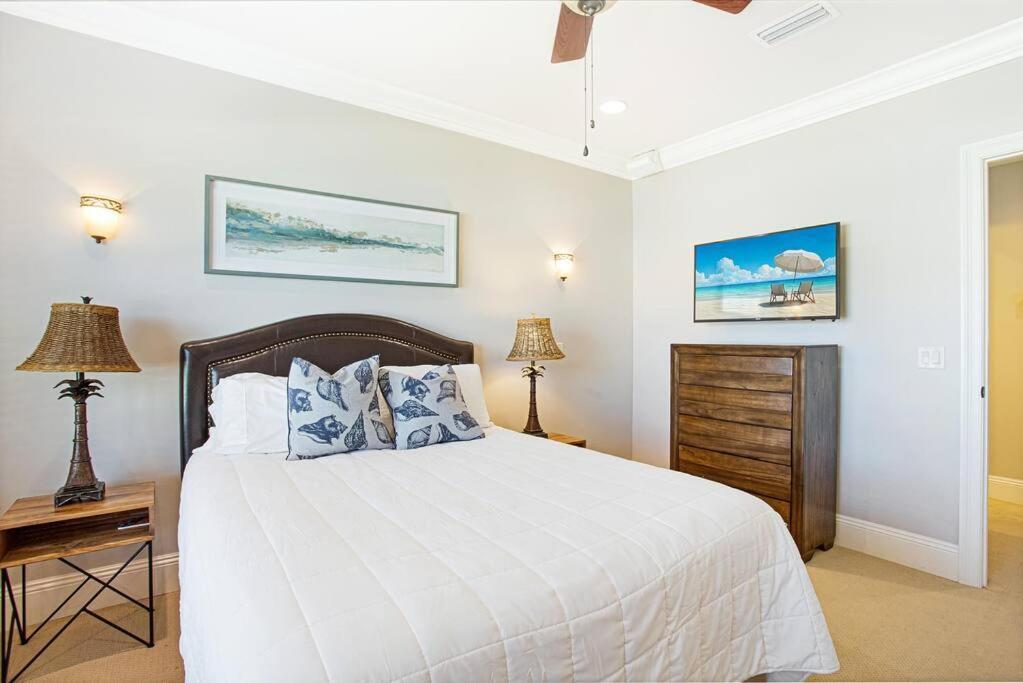 Large 5-br In Golf And - 2 Golf Carts * Destin