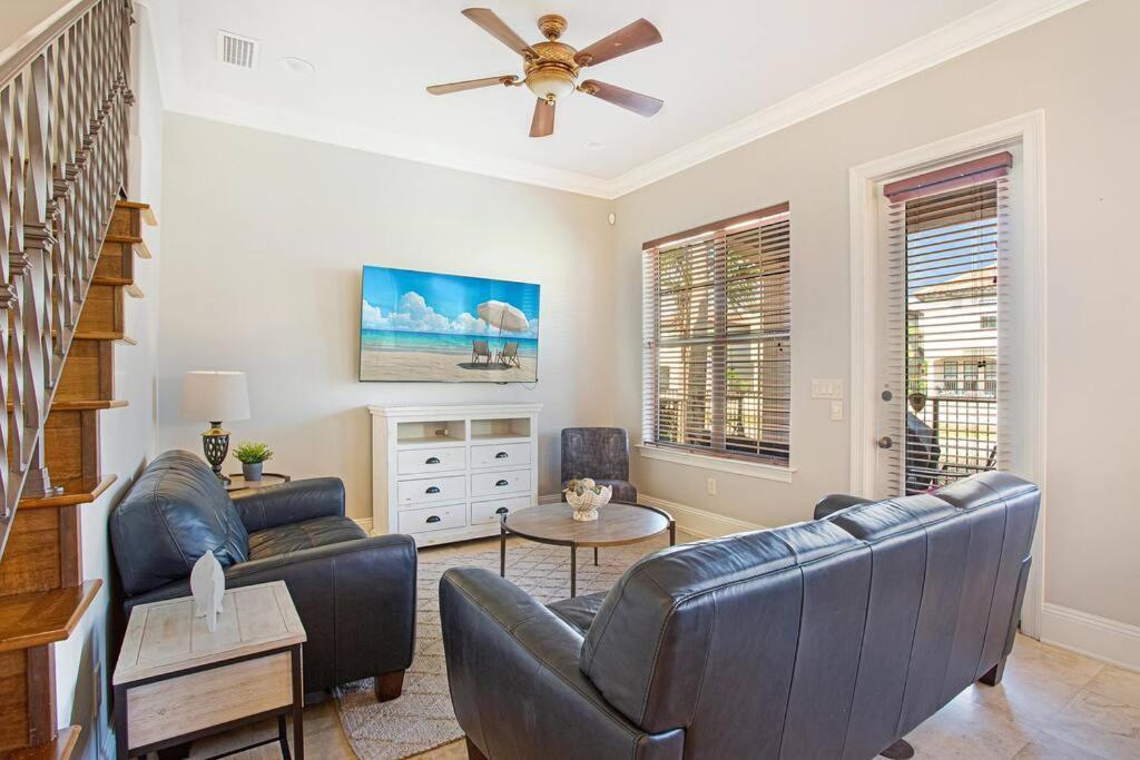 Holiday home Large 5-br In Golf And - 2 Golf Carts *