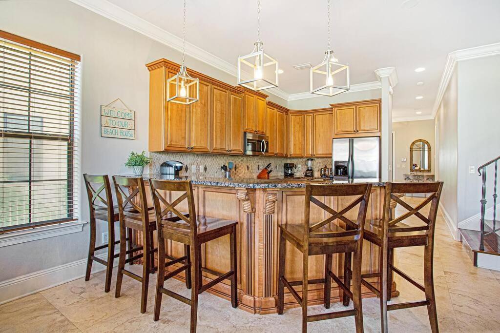 Large 5-br In Golf And - 2 Golf Carts Destin