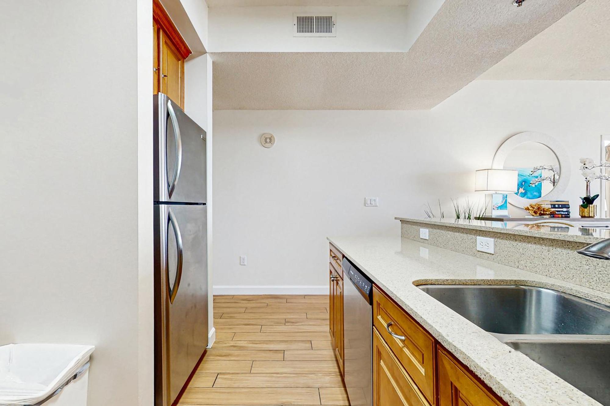 Tops'l Tides 704 Apartment Destin