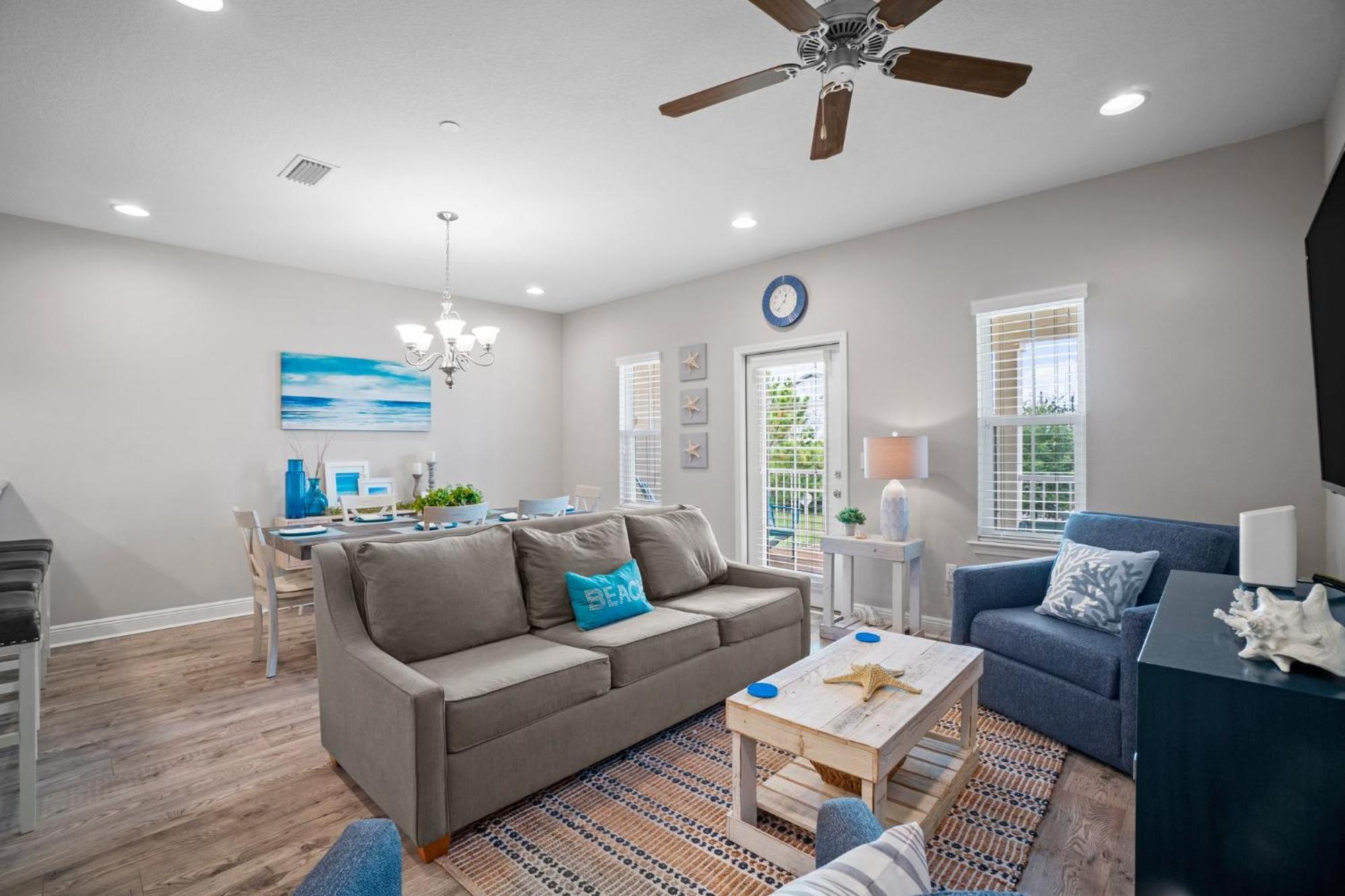 Crystal Dream With Pool And Dog Park