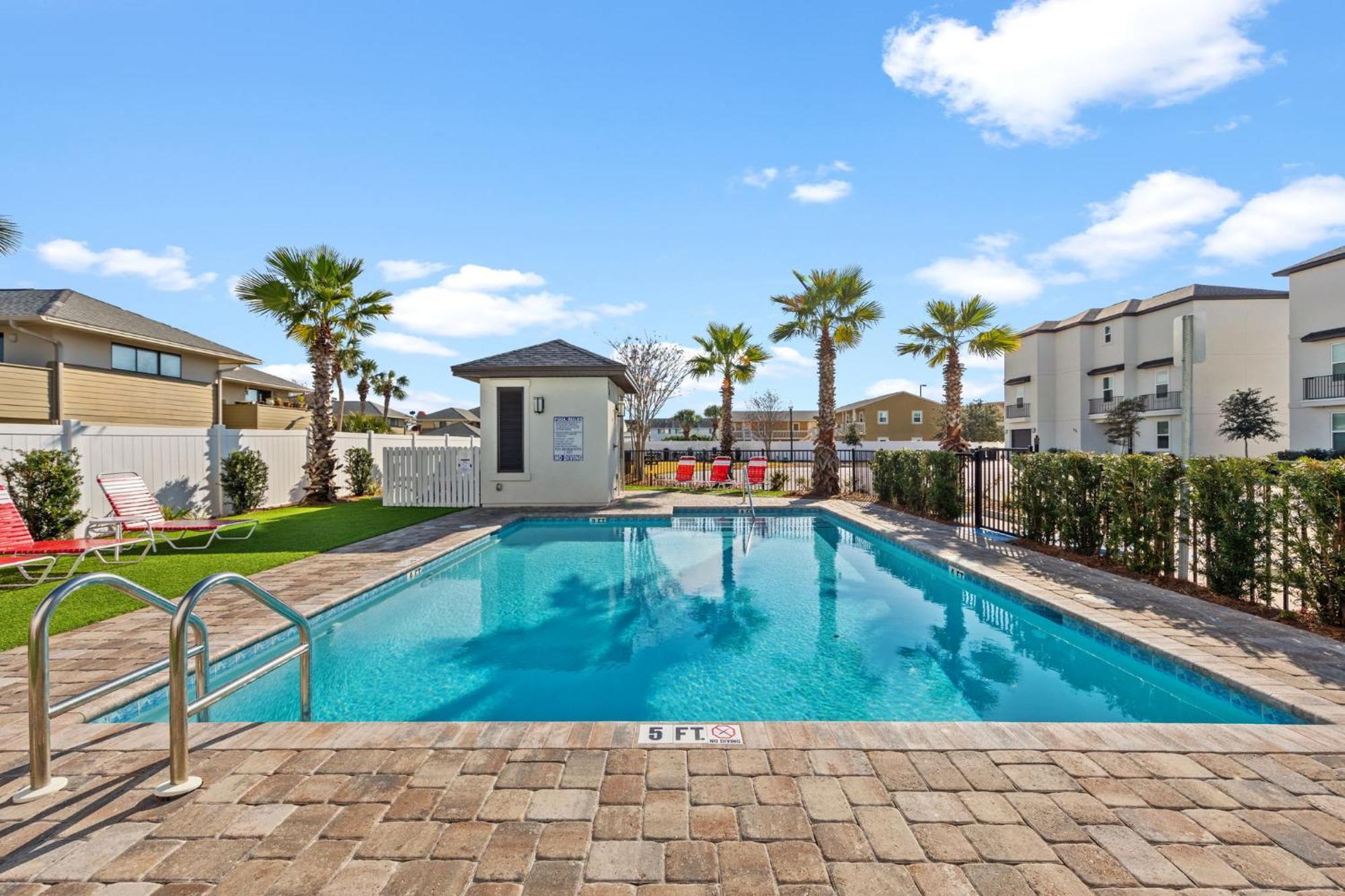 Holiday home Shearwater Chateau With Lsv And Heated Pool Destin