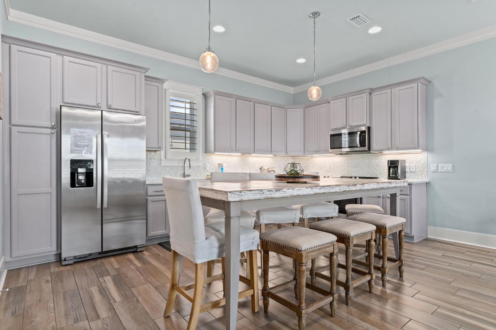 Shellebrate Chateau With Lsv And Heated Pool Holiday home Destin