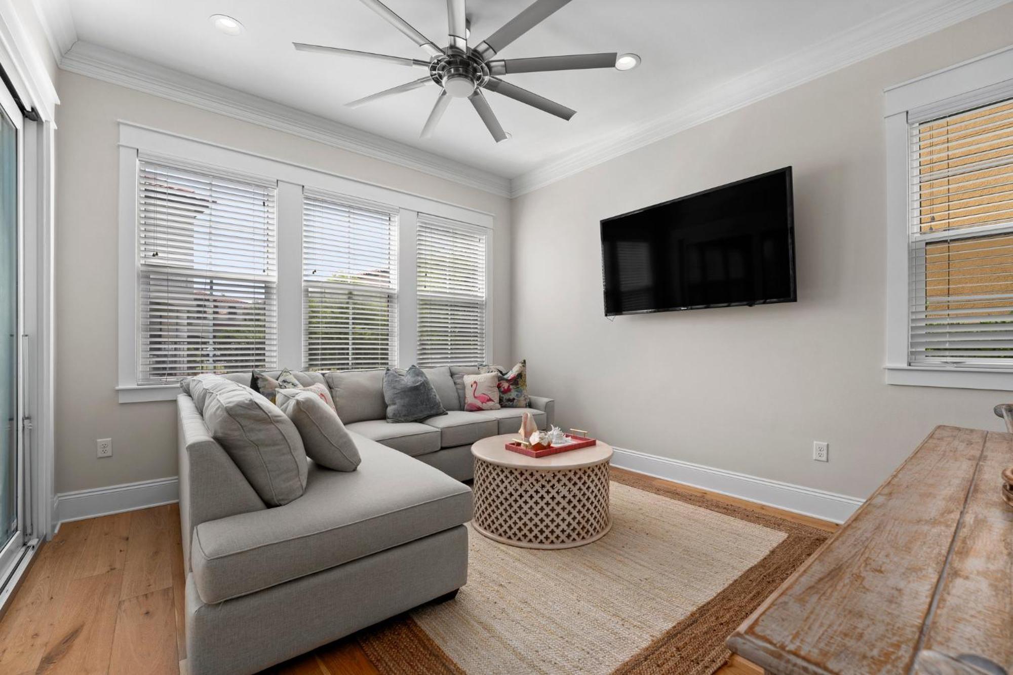 Holiday home Venetian Boardwalk With Lsv And Pool Destin