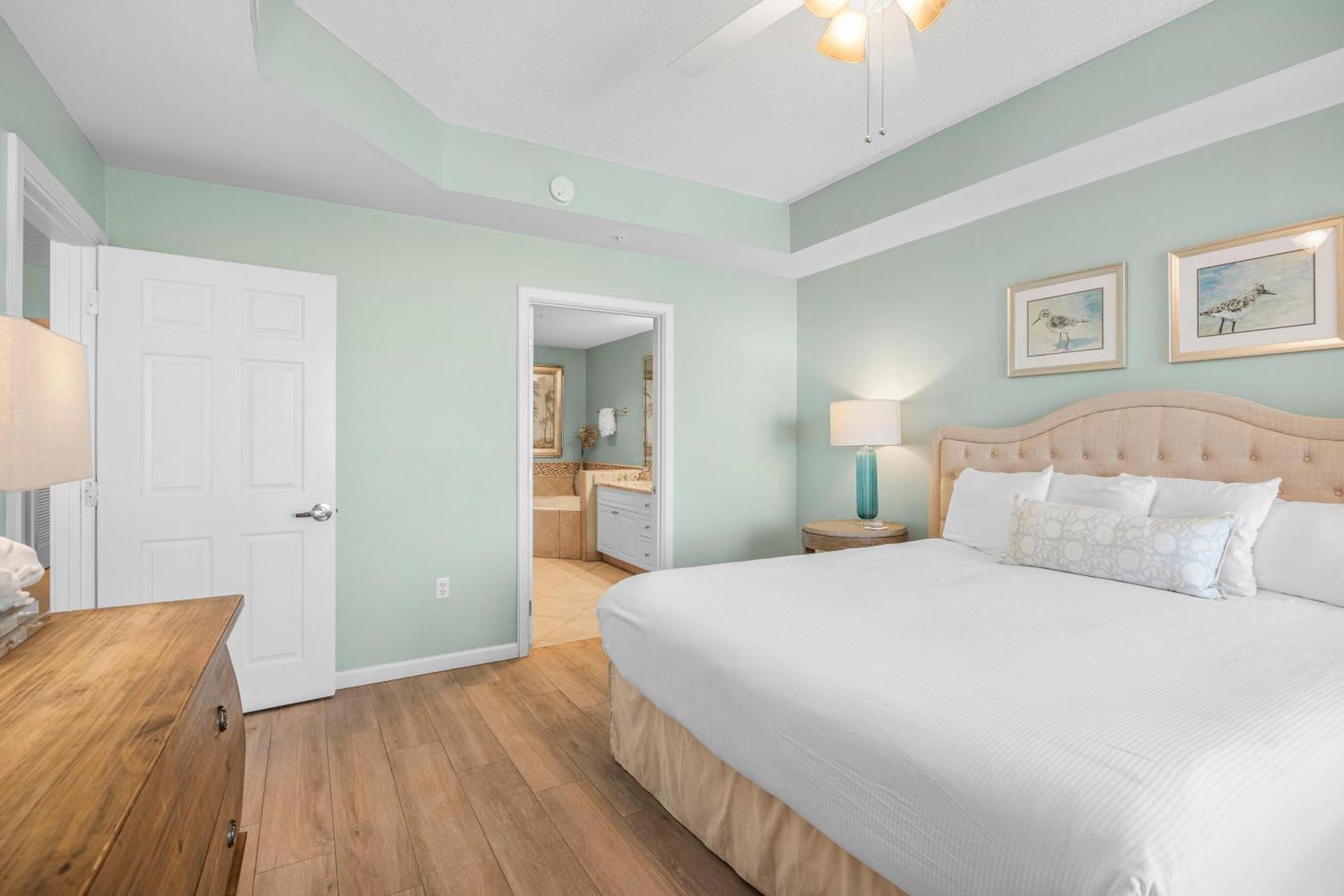 The Crescent 308