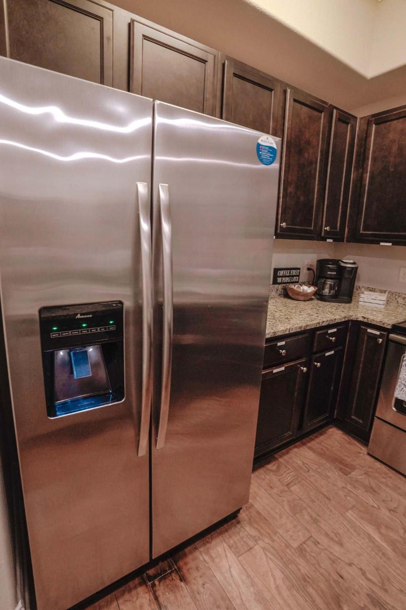 Beachside Bliss- Is Minutes From Pool Hot Tub Near Golf *