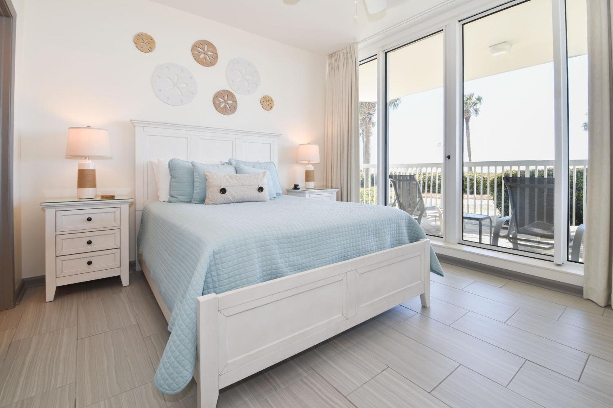 Silver Towers E102 Destin