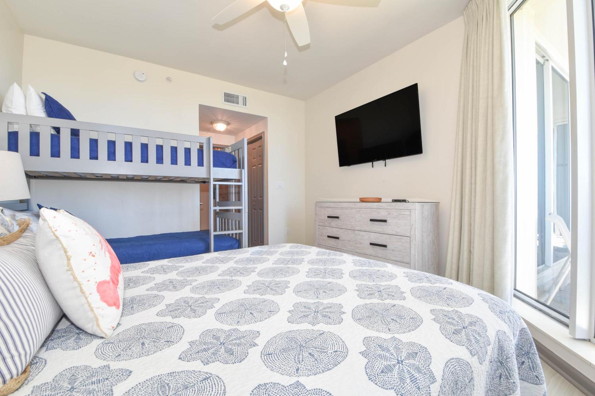 Silver Towers E102 Apartment Destin
