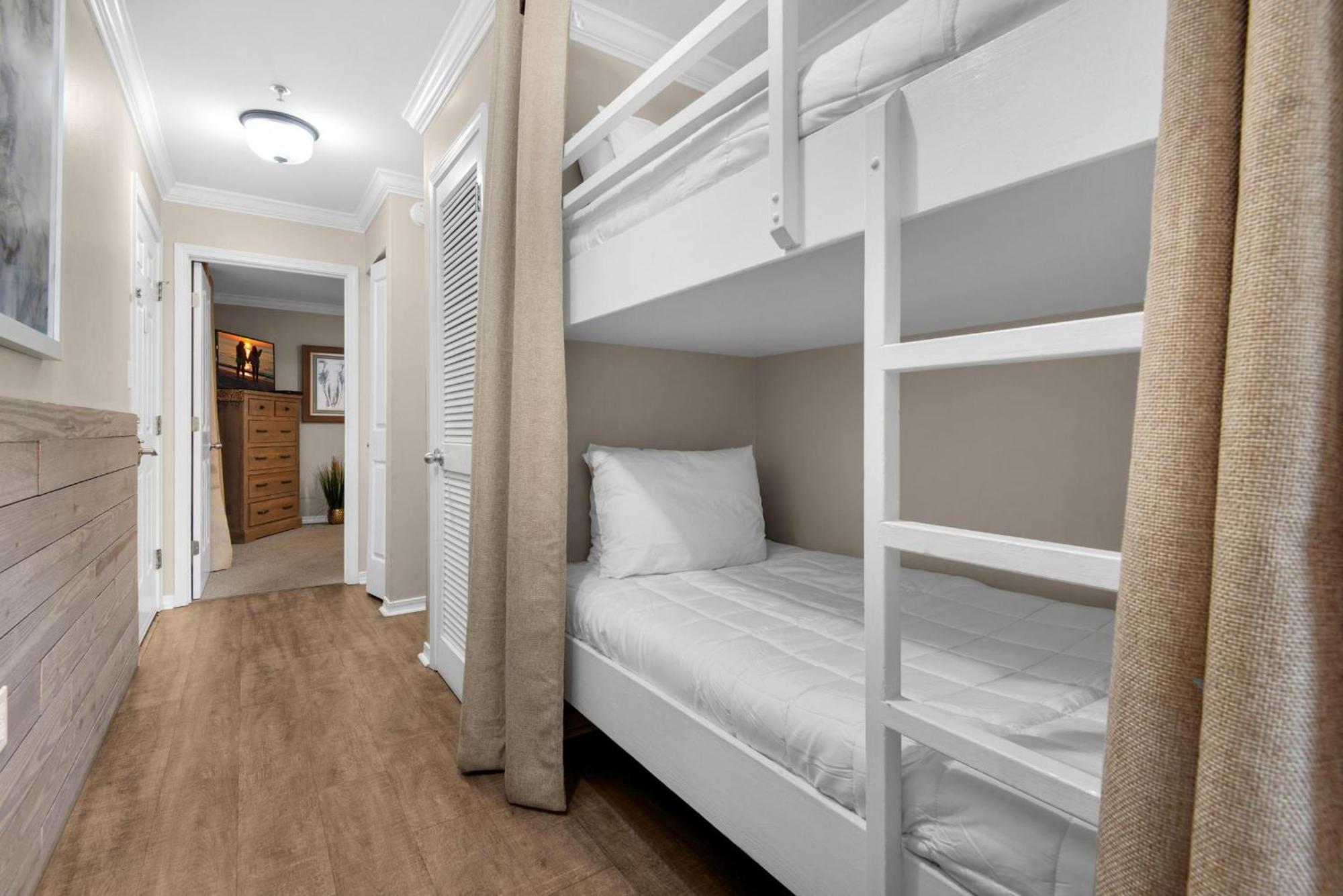Grand Caribbean East 106 Apartment Destin