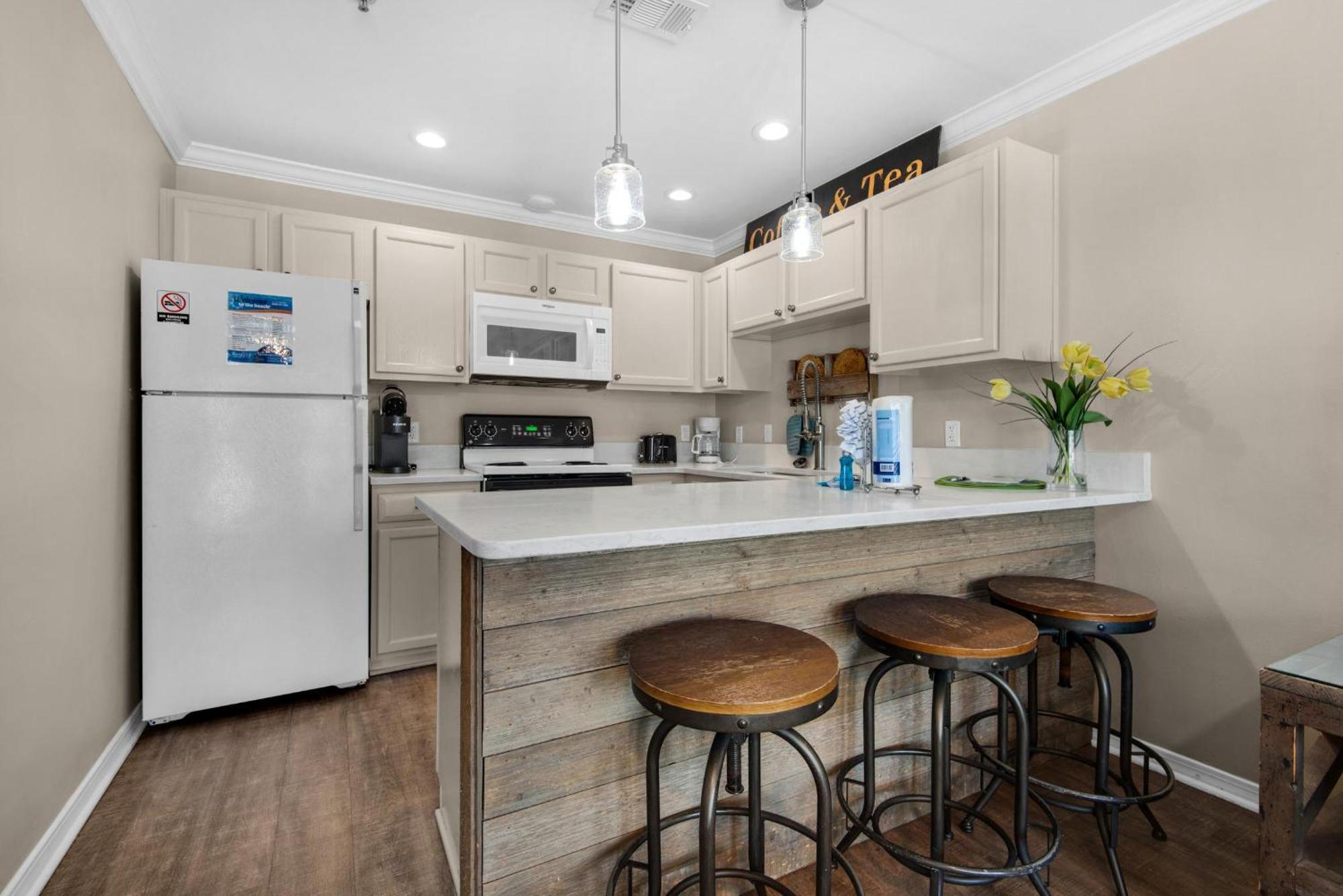 Grand Caribbean East 106 Apartment