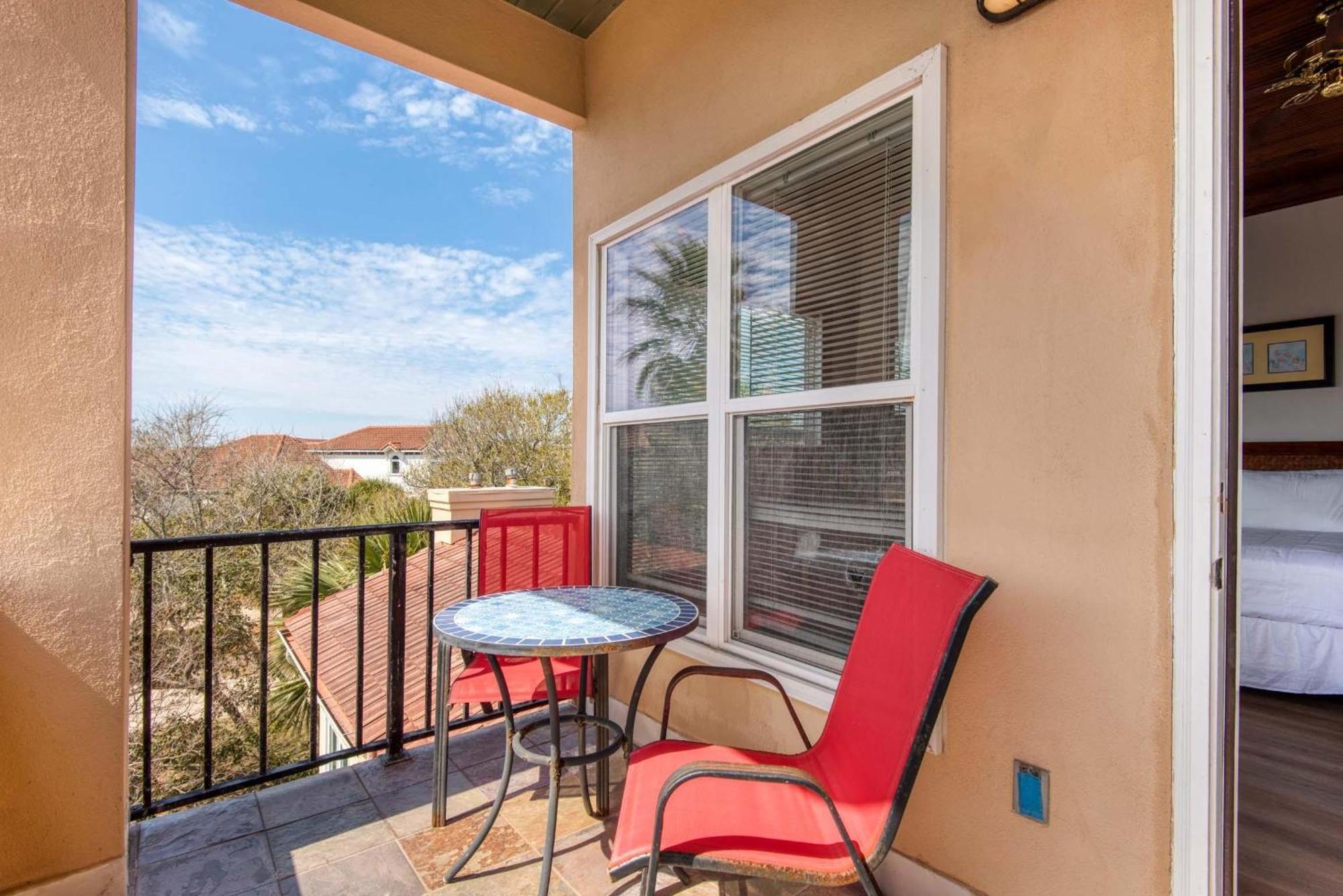 Sunny And Share Holiday home Destin