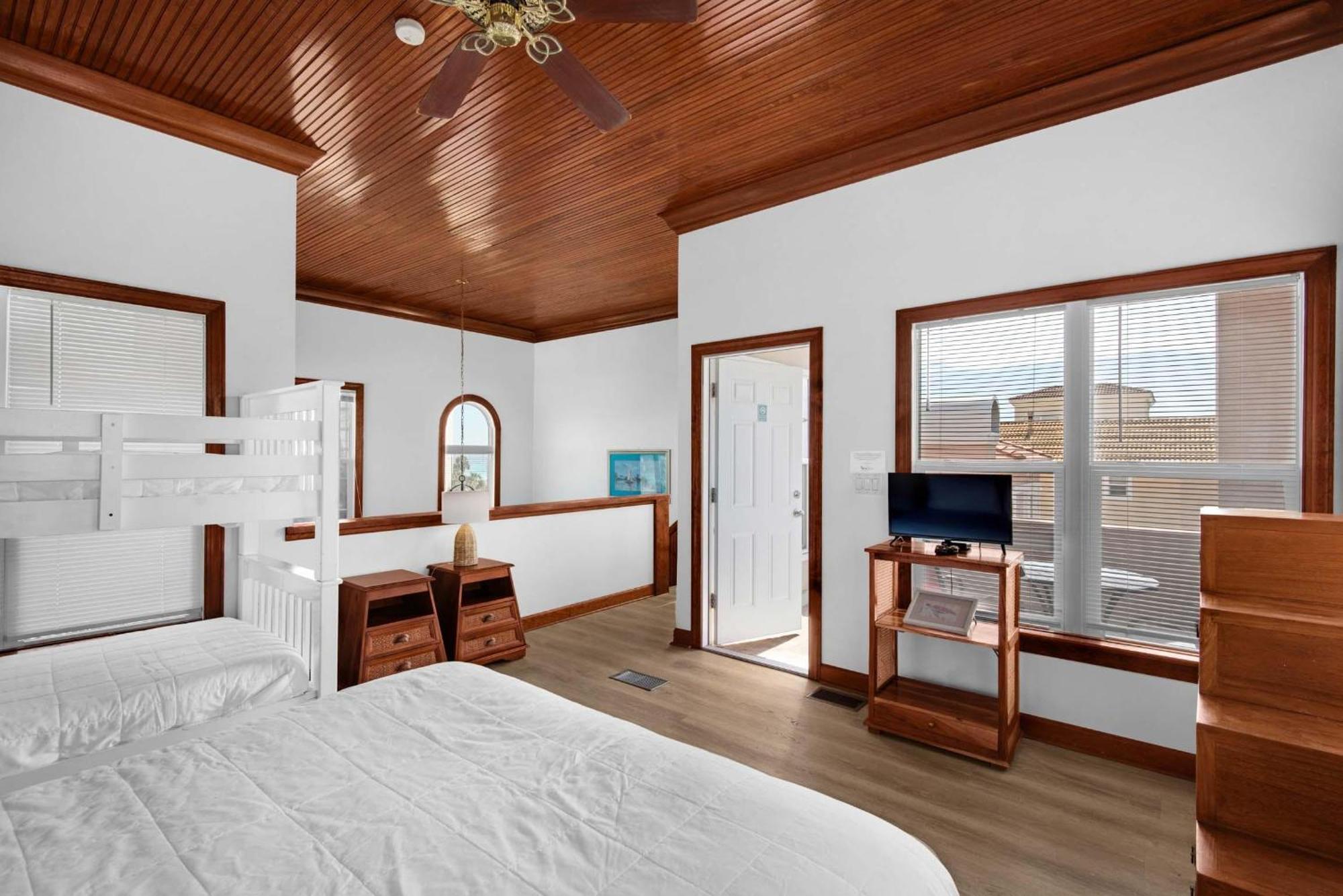 Sunny And Share Holiday home Destin