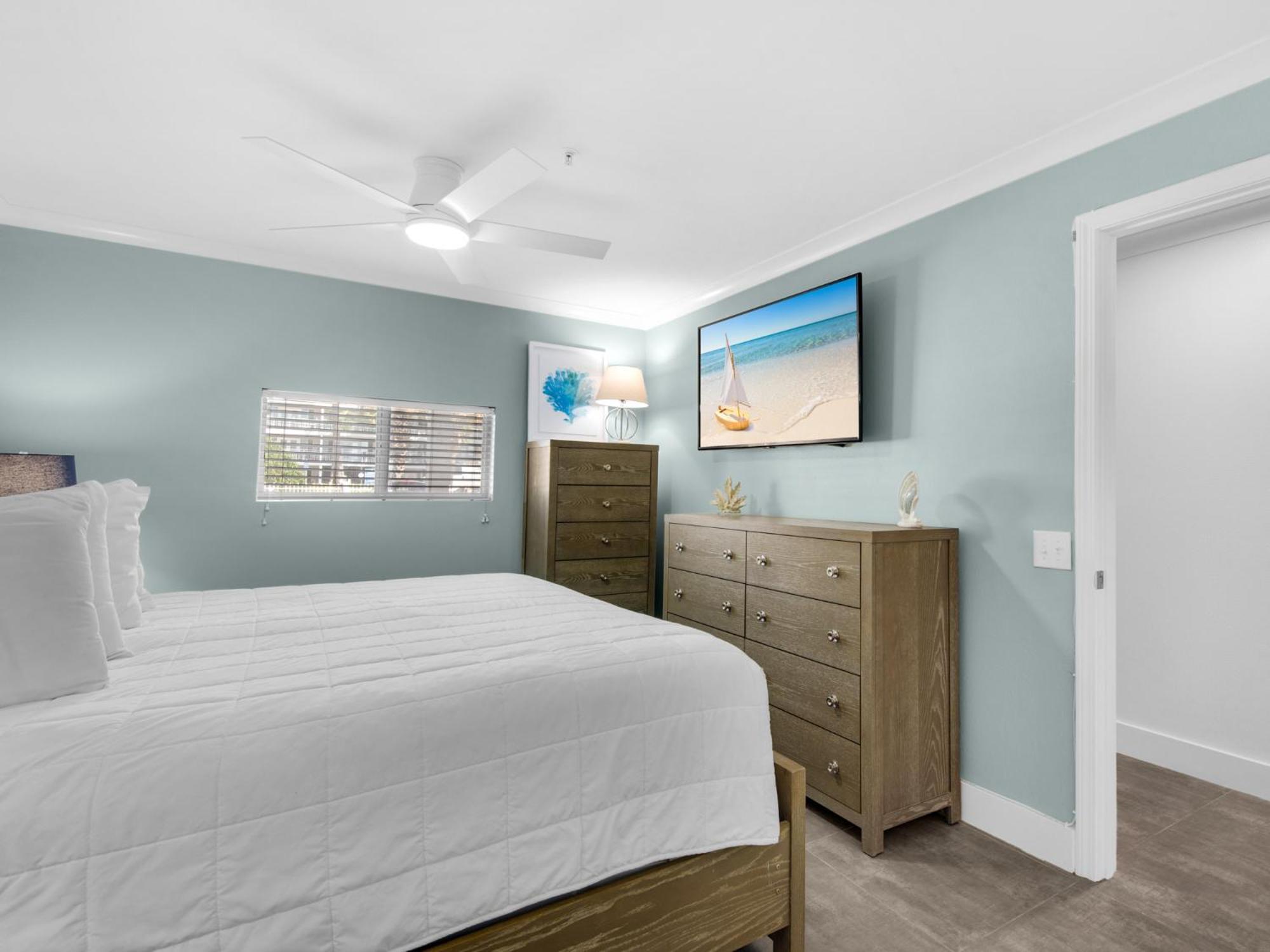 Apartment Crystal Sands 103a By Newman-dailey