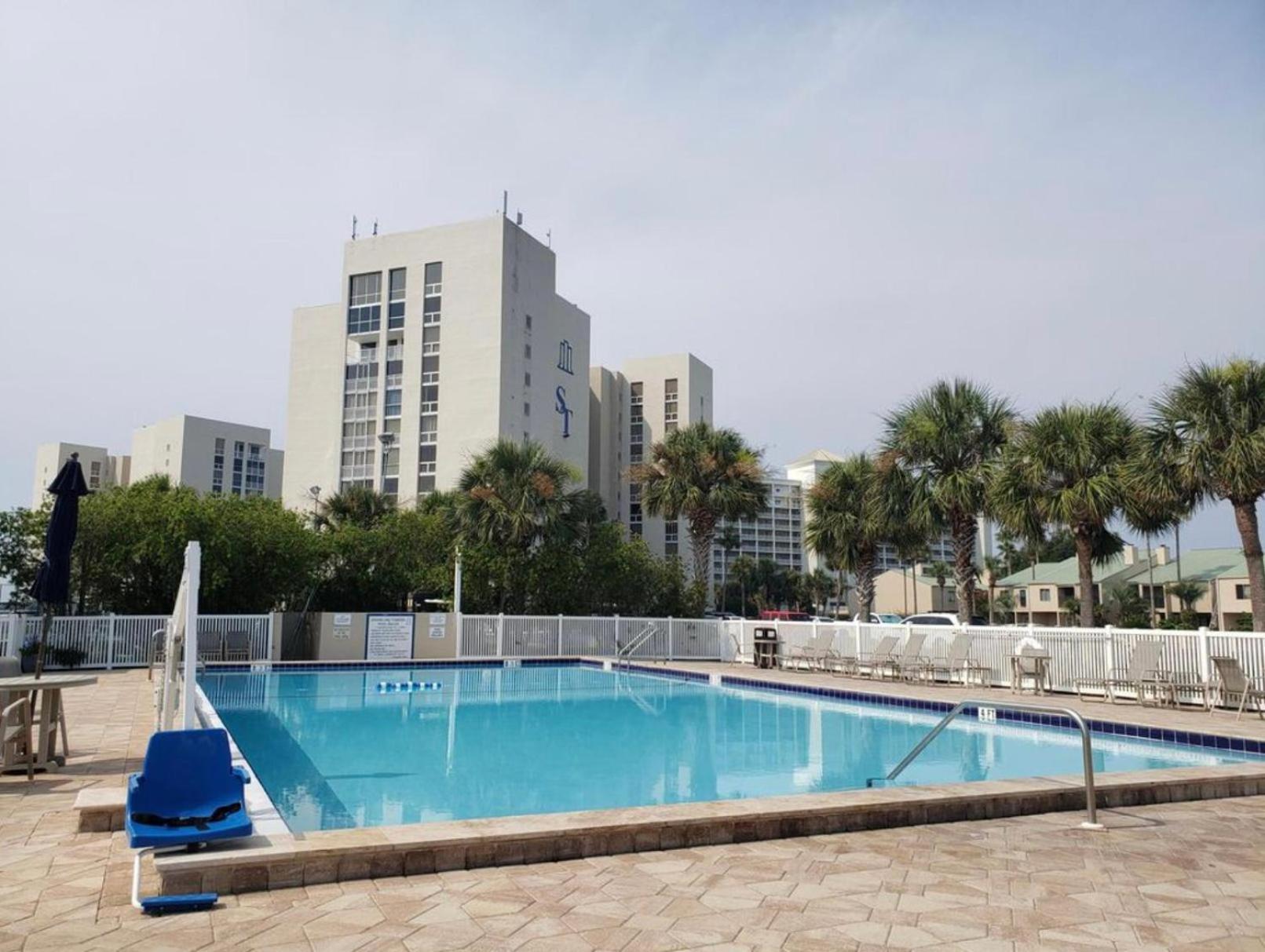 2094 - Beachfront Vacation Free Setup Holiday home *
