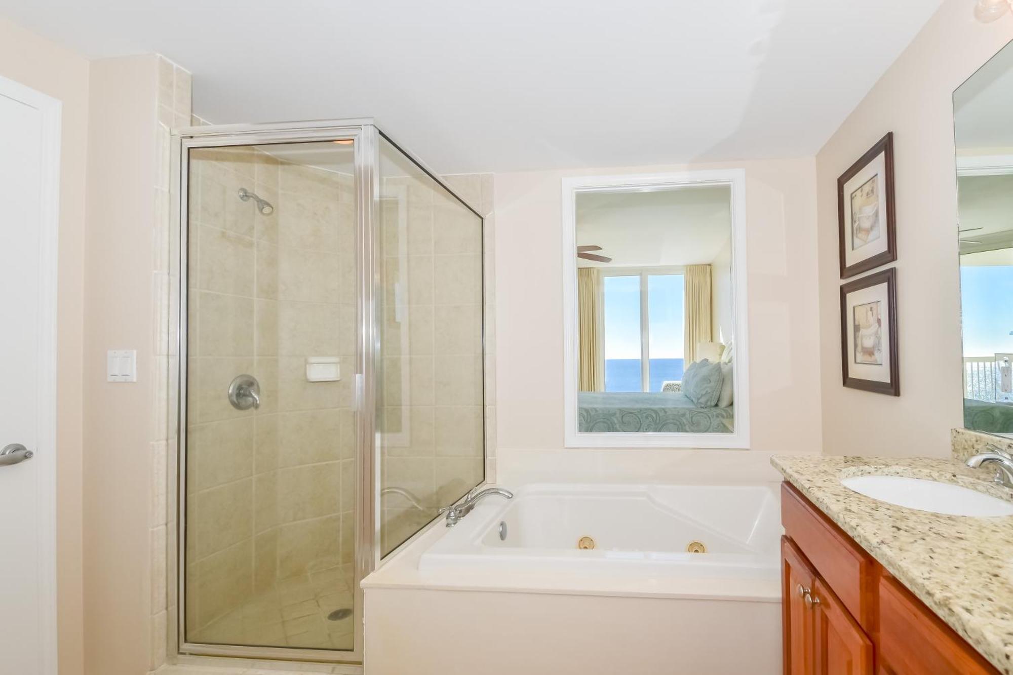 Silver Towers W1603 Apartment Destin