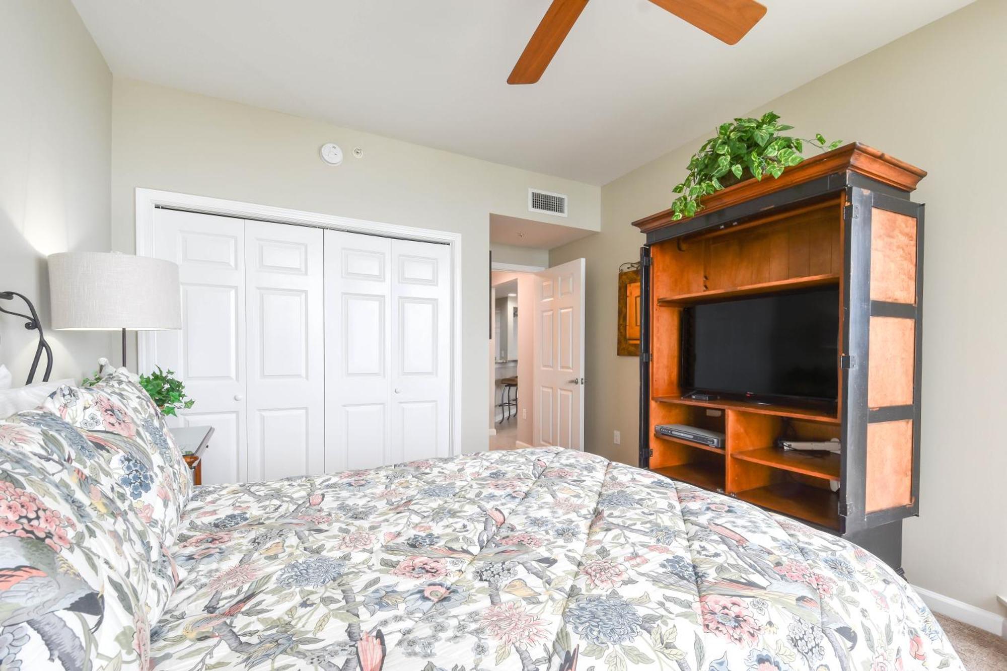 Silver Towers W305 Destin