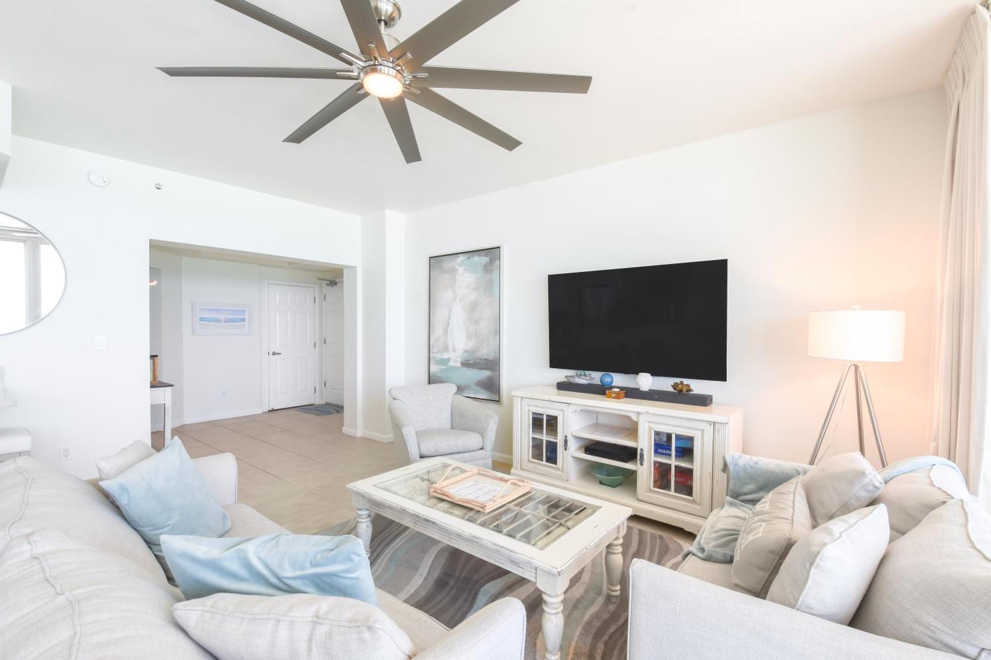 Silver Towers E703 Apartment Destin