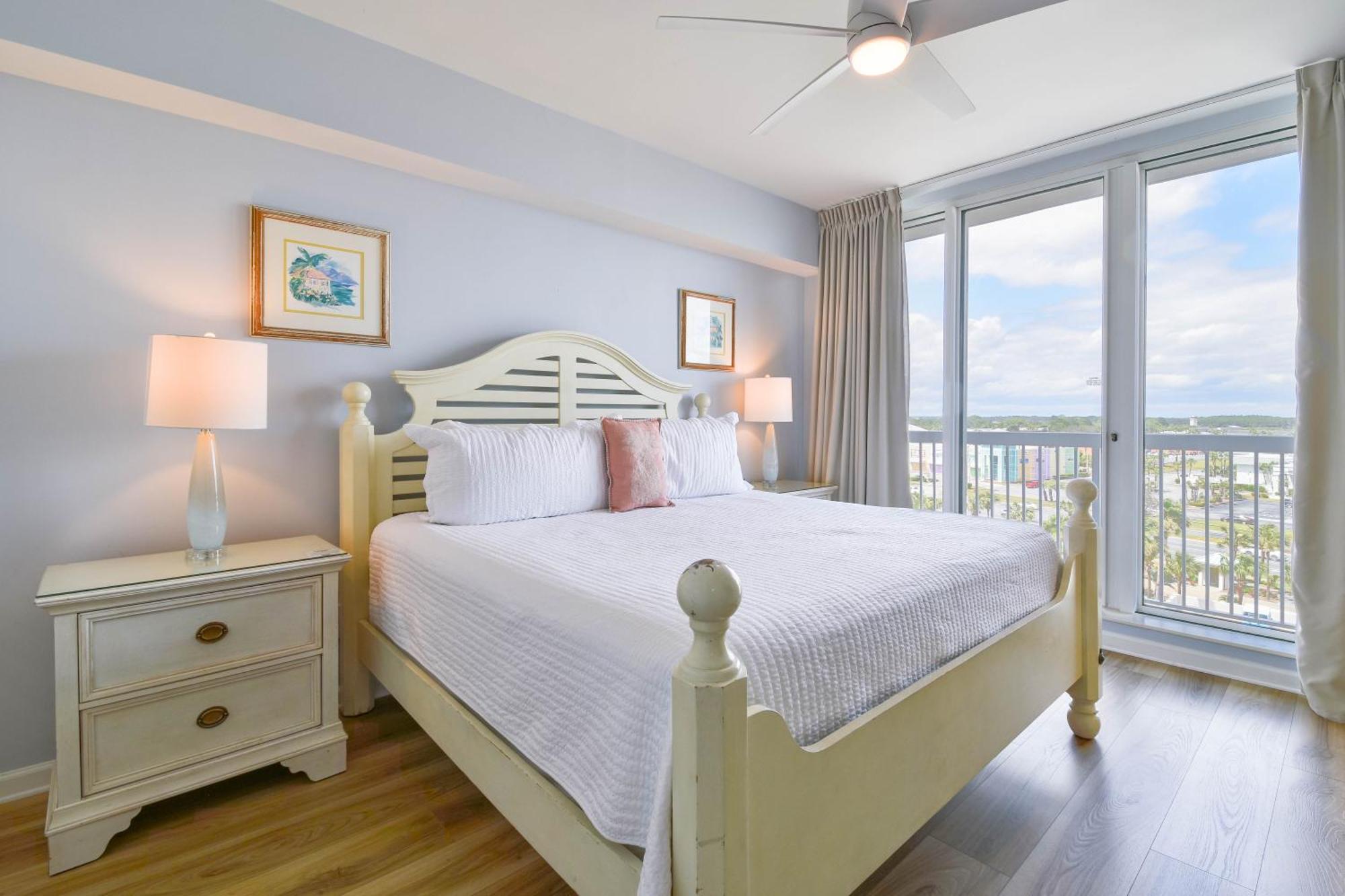 Apartment Silver Towers E703