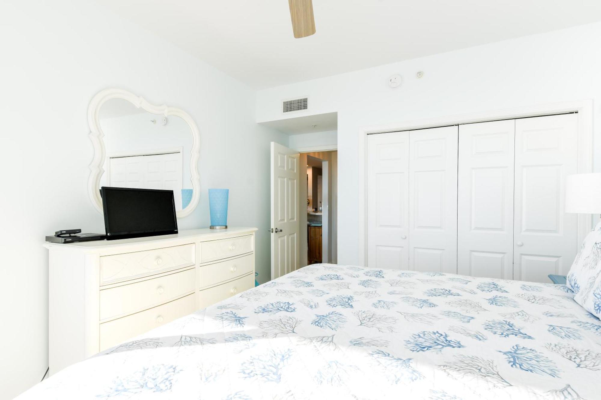 Apartment Silver Towers W1402 Destin