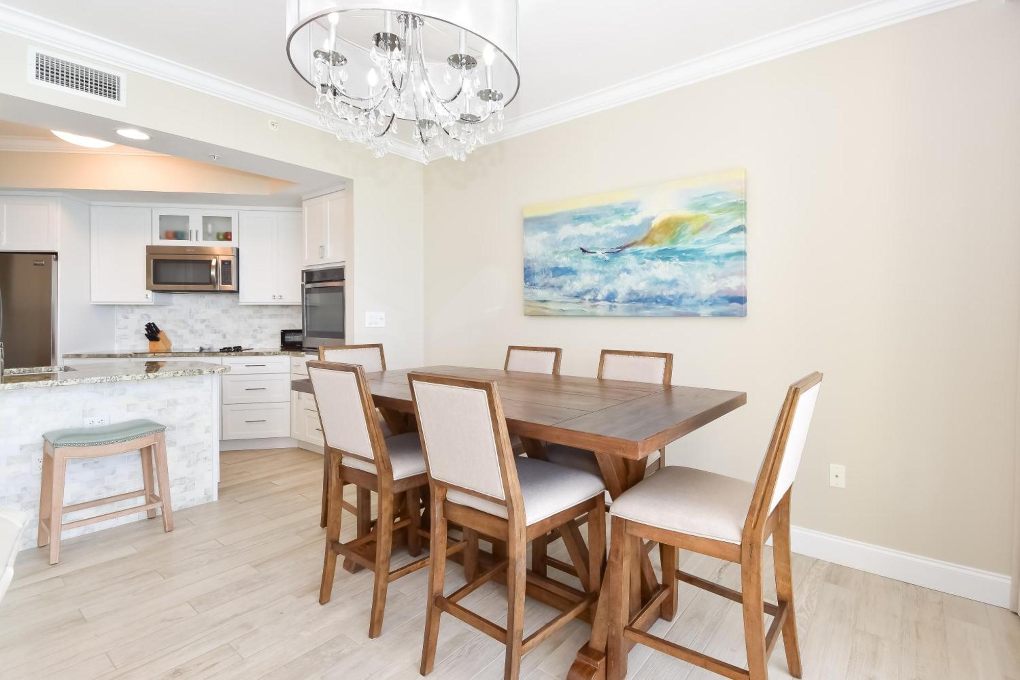 Silver Towers W1004 Apartment *
