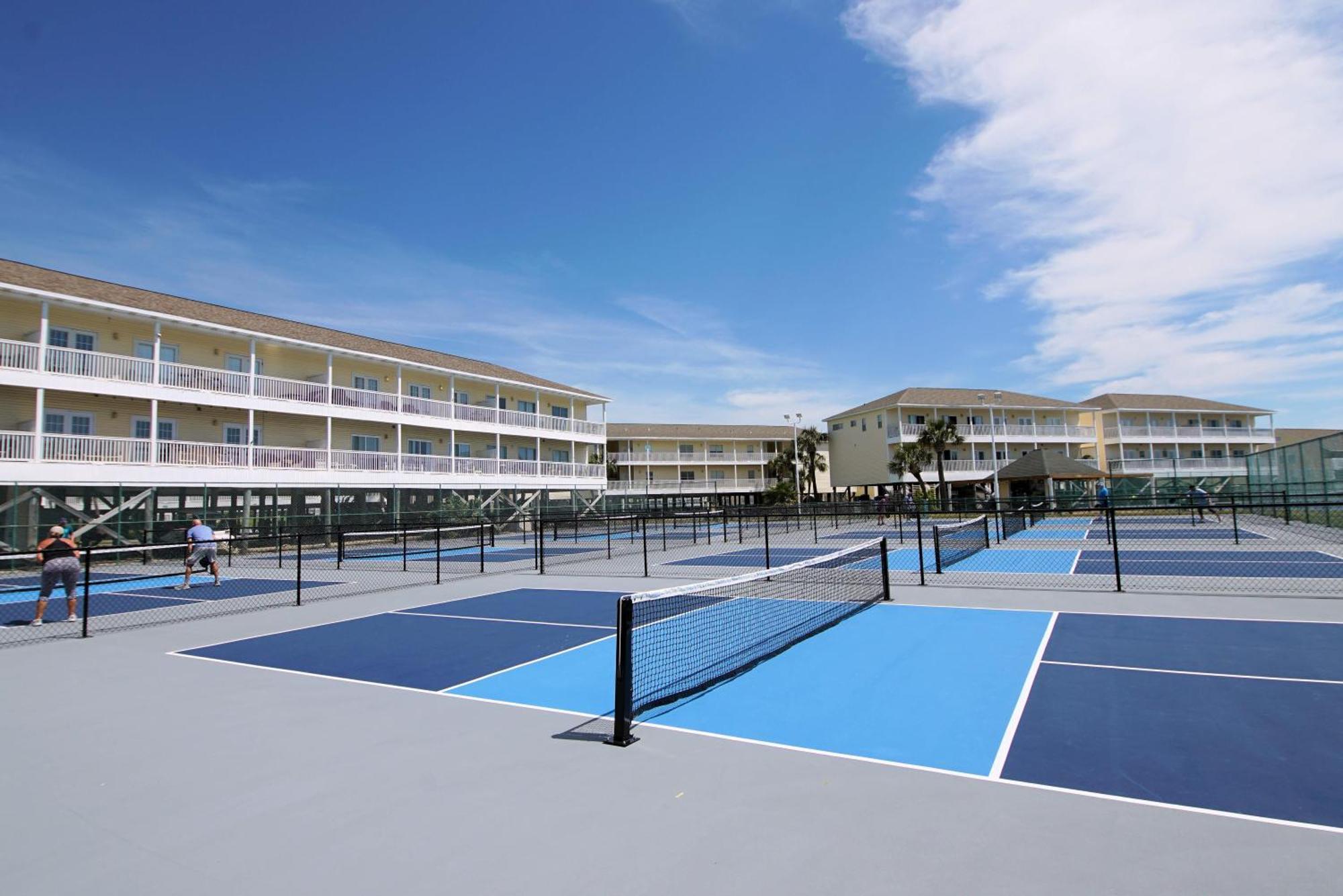 Sandpiper Cove 1142 *