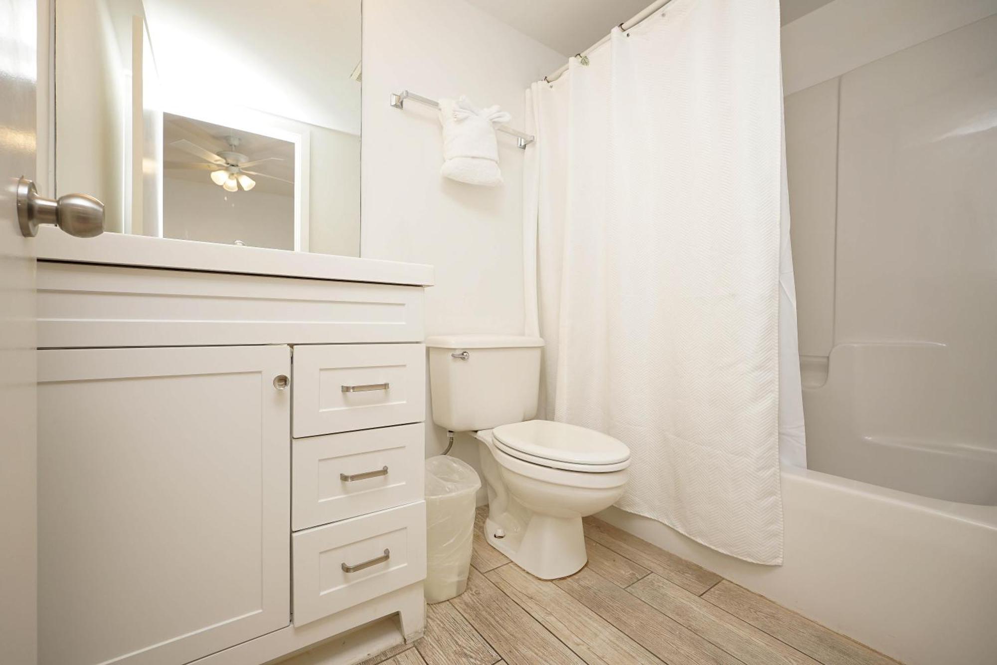 Sandpiper Cove 1142 Destin