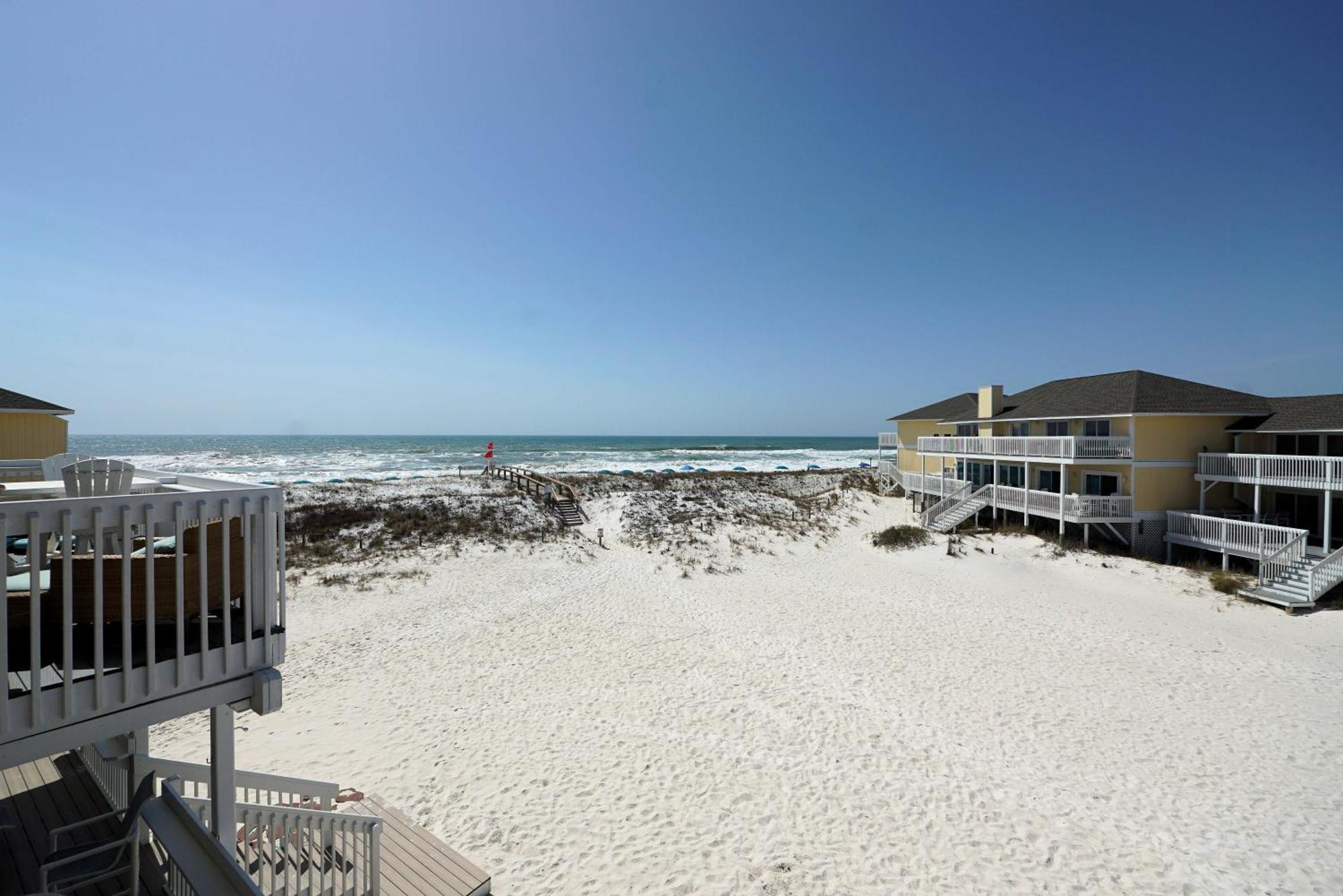 Sandpiper Cove 2125 *