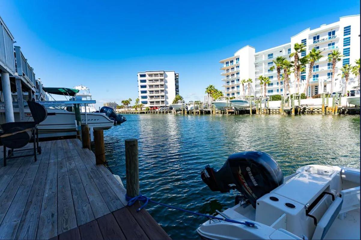 Canal Place 6 Harbor Views With Access To Boat Slip Destin