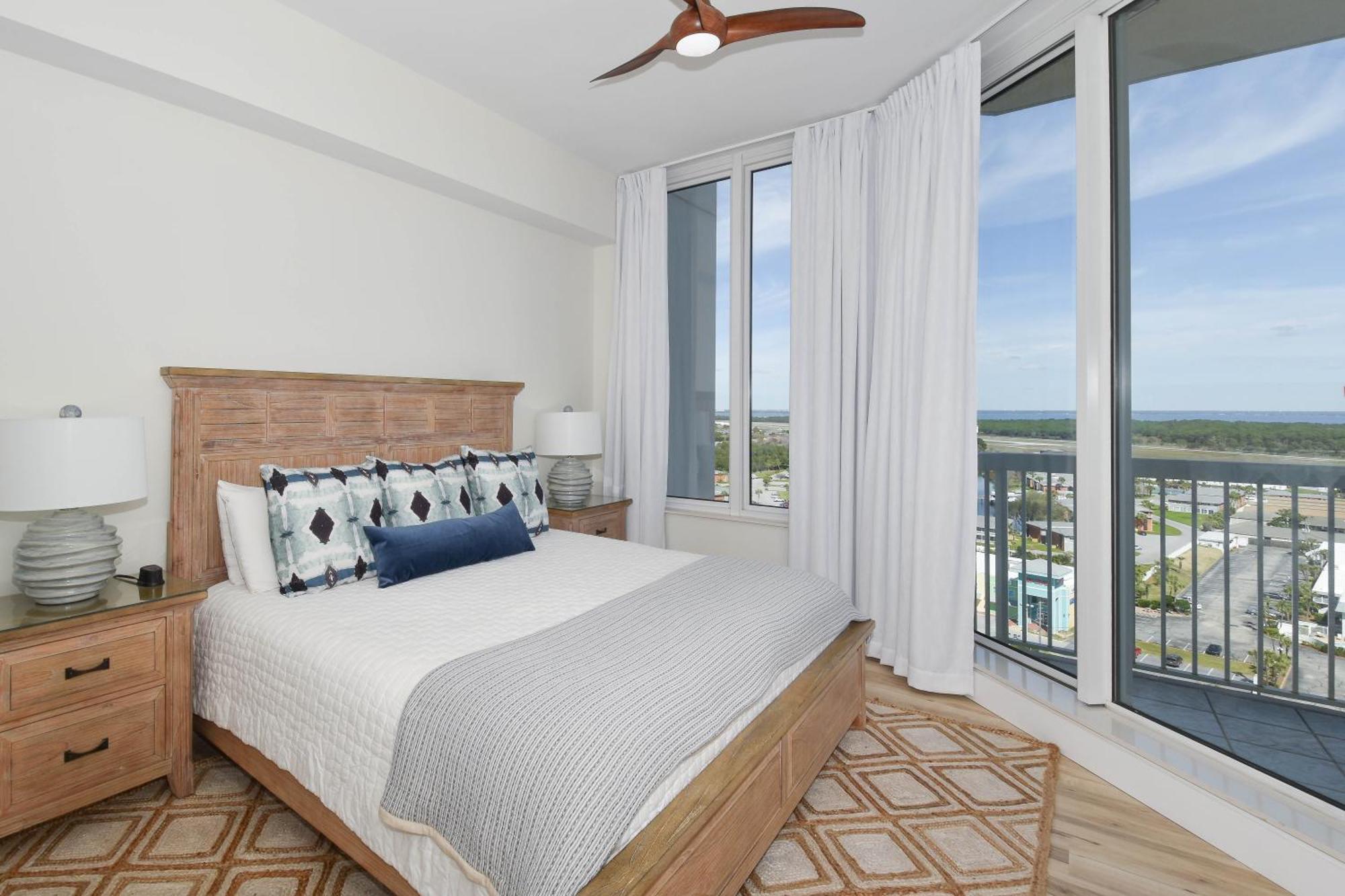 Silver Towers W1801 Apartment Destin
