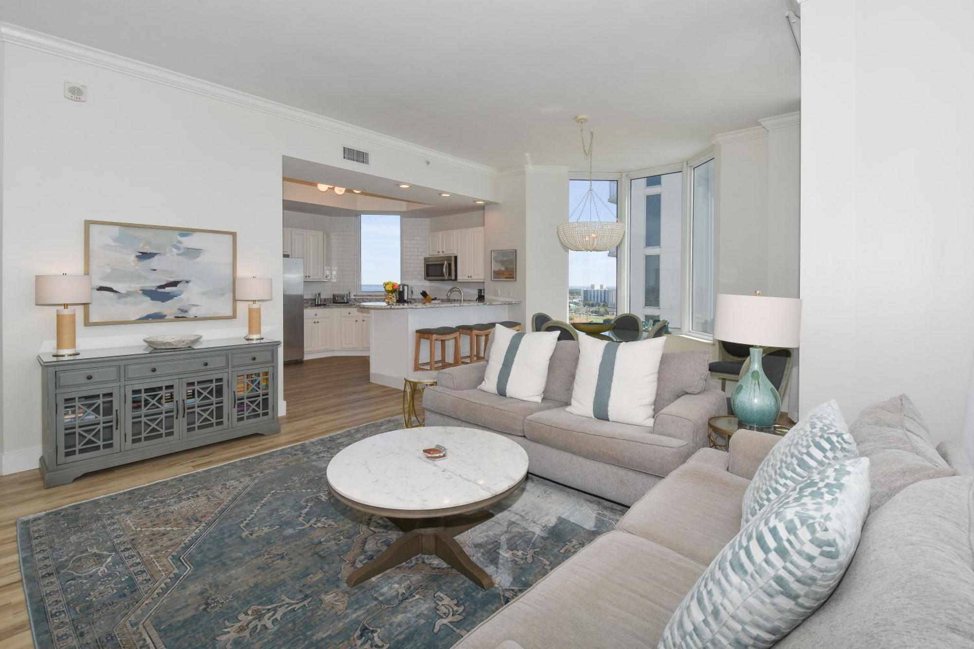 Silver Towers W1801 Apartment