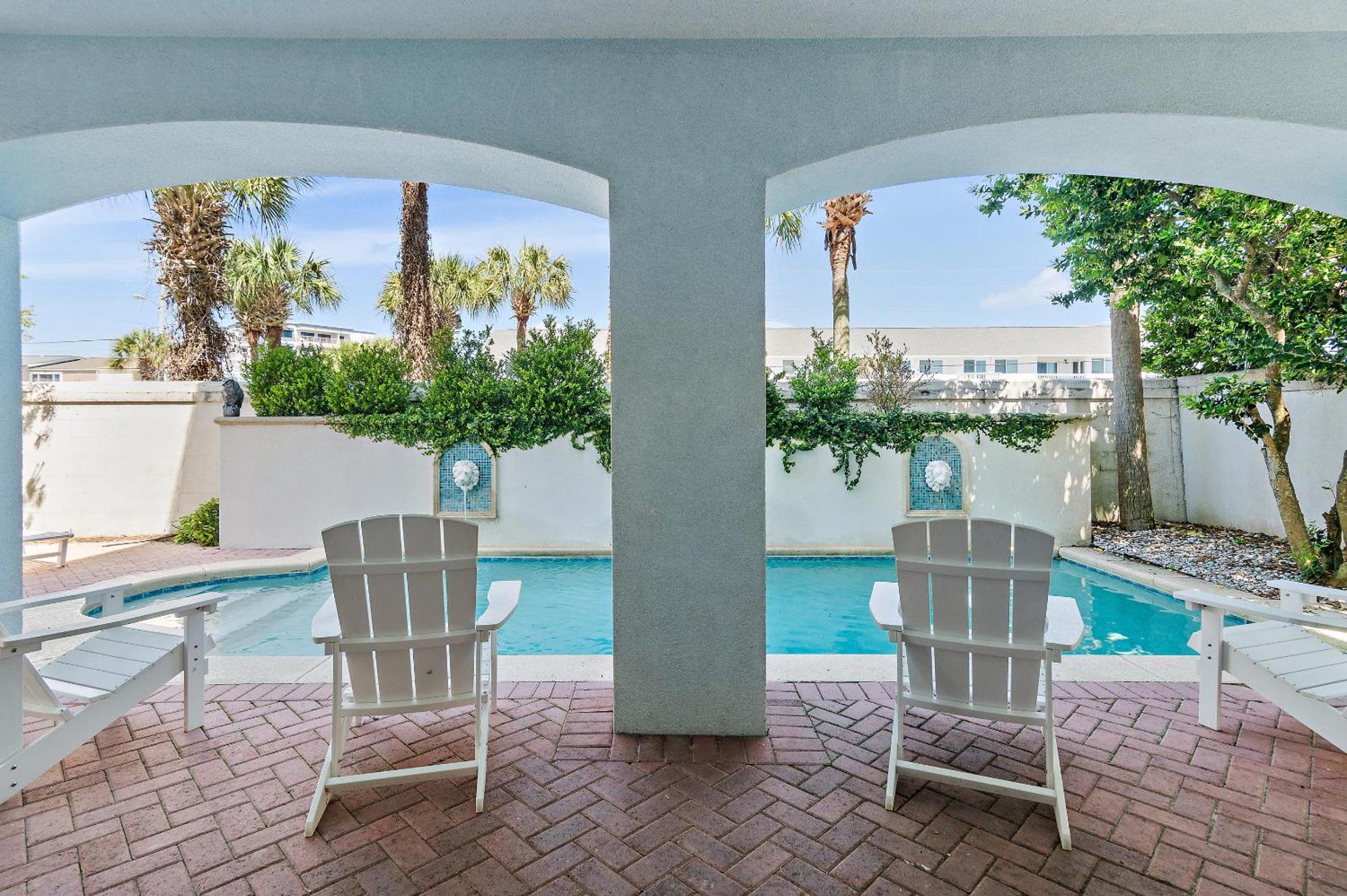 Island Blue At Pointe Holiday home *