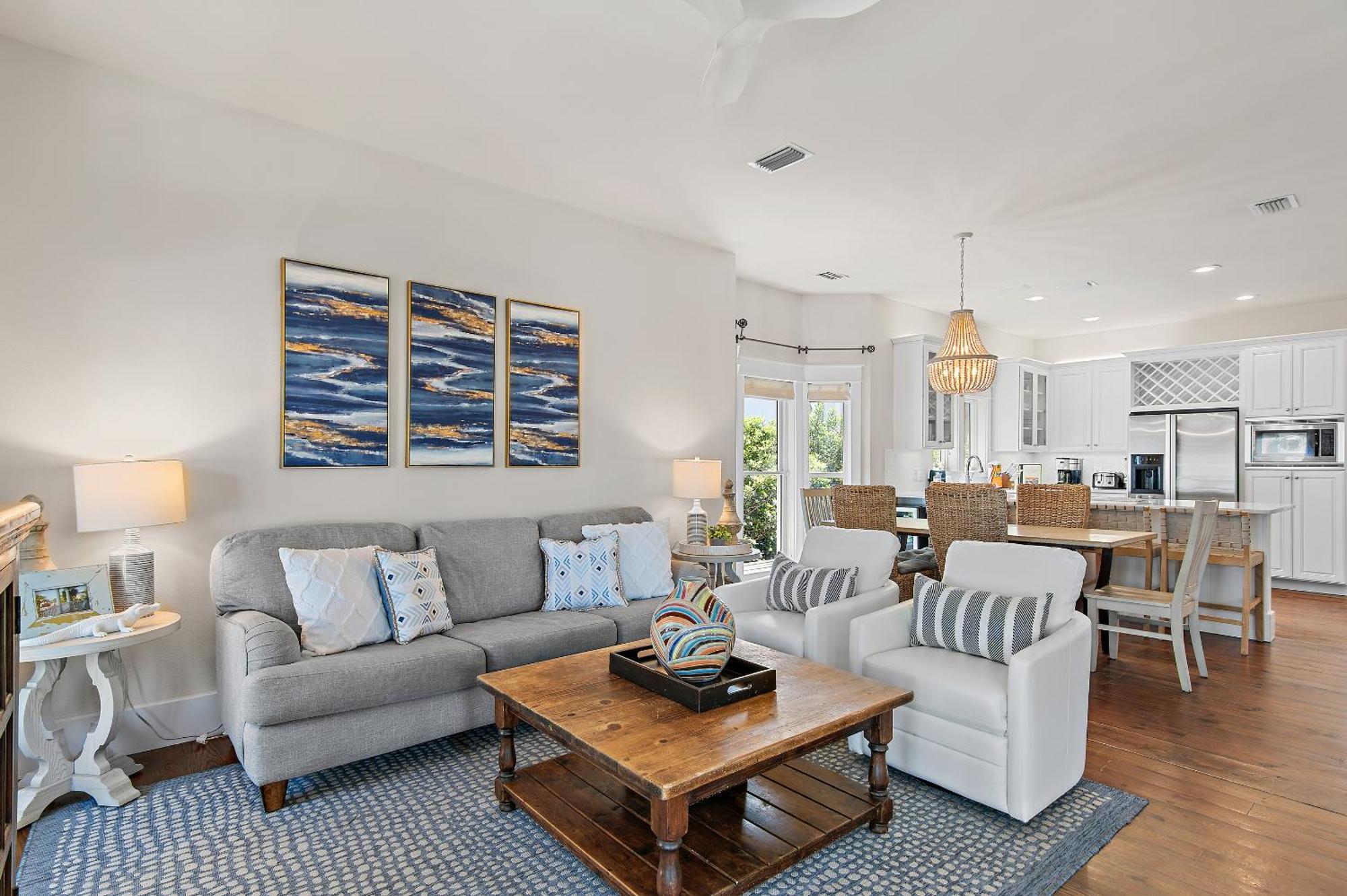 Island Blue At Pointe *