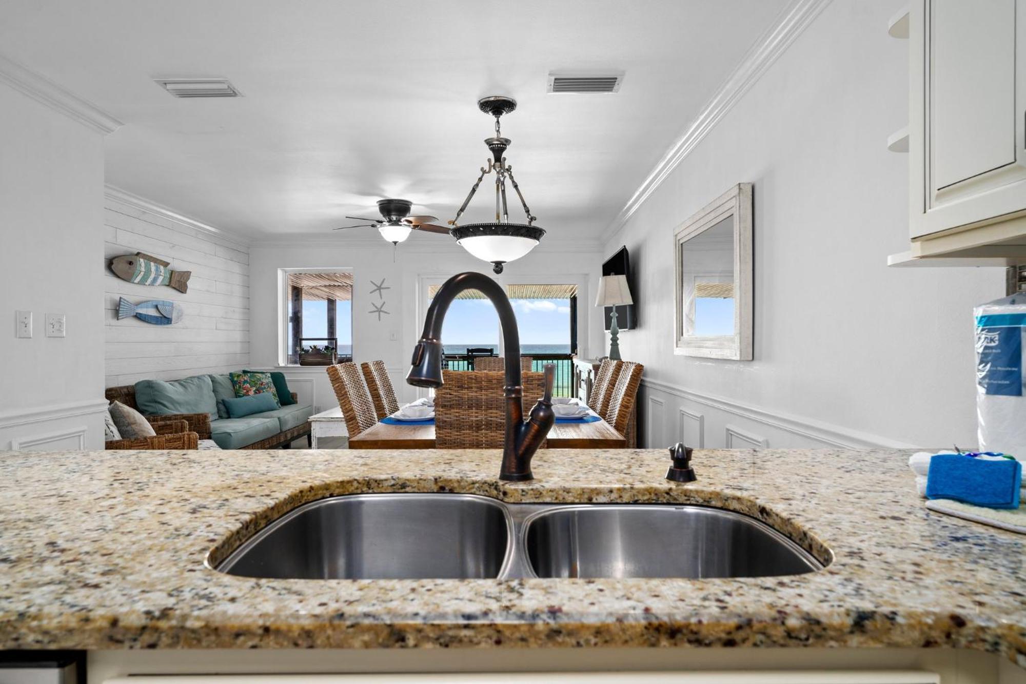 Costa Dreams With Private Apartment