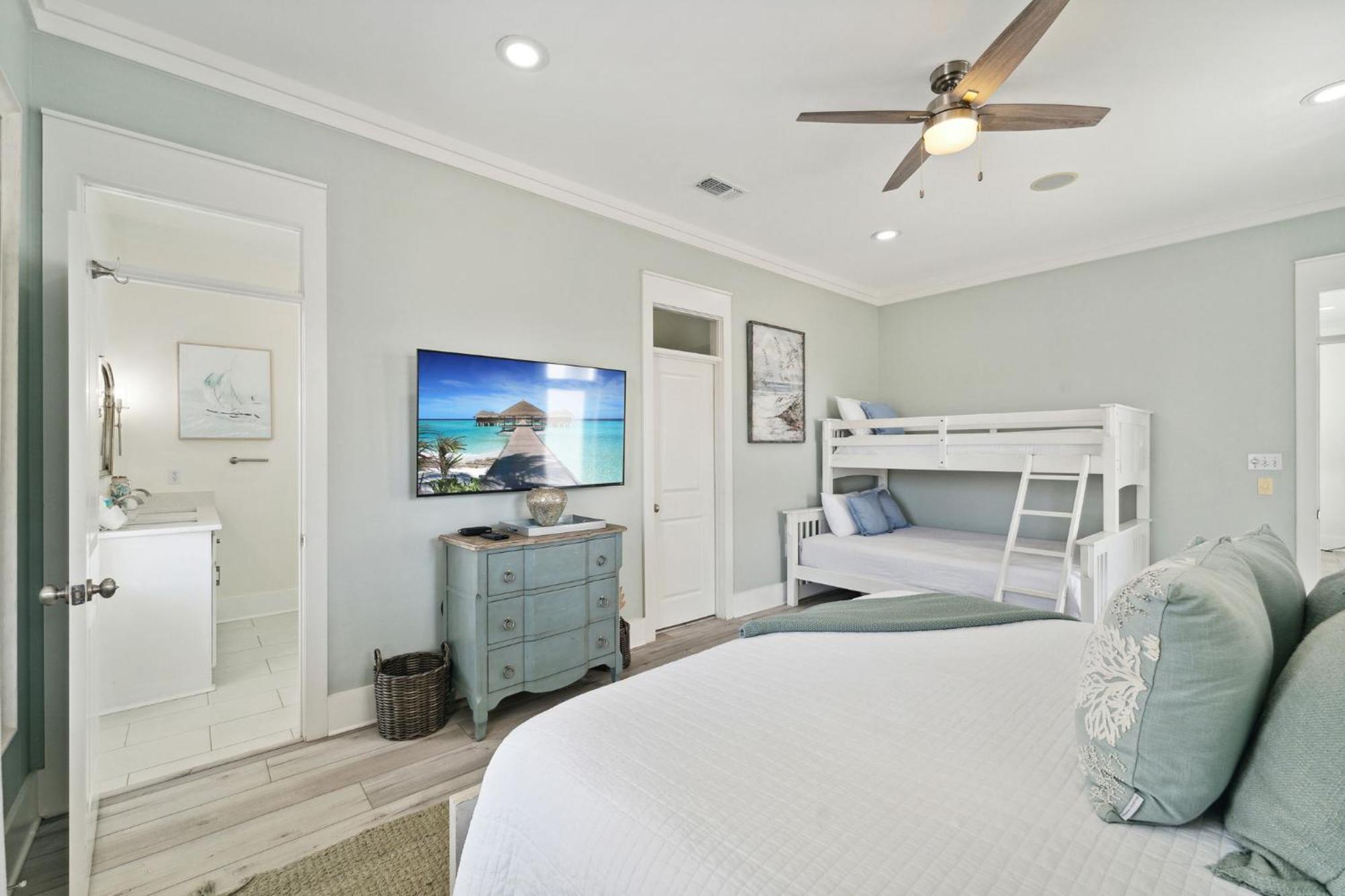 Holiday home Frangista Dunes With Heated Pool