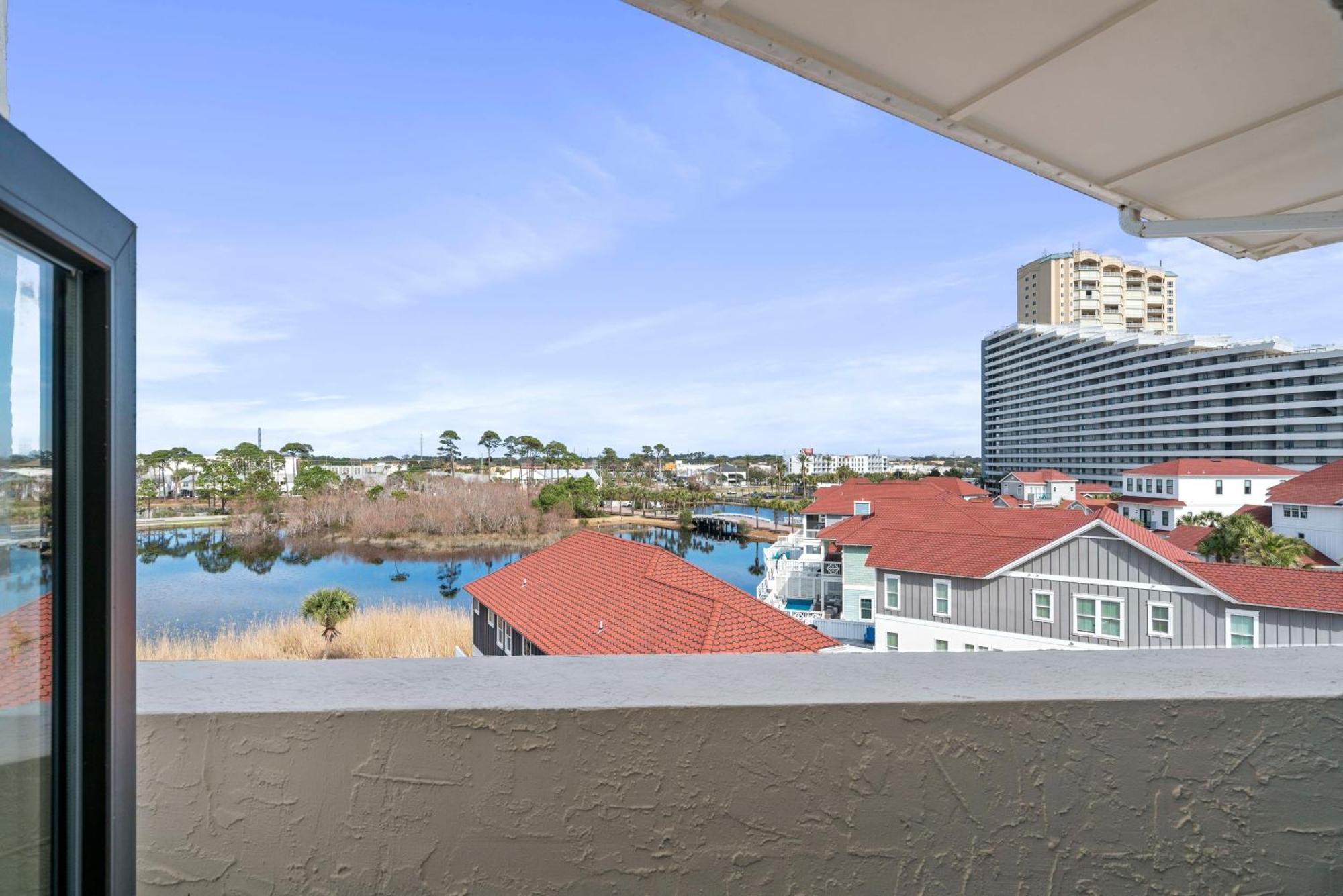 Huntington By The Sea 501 Holiday home