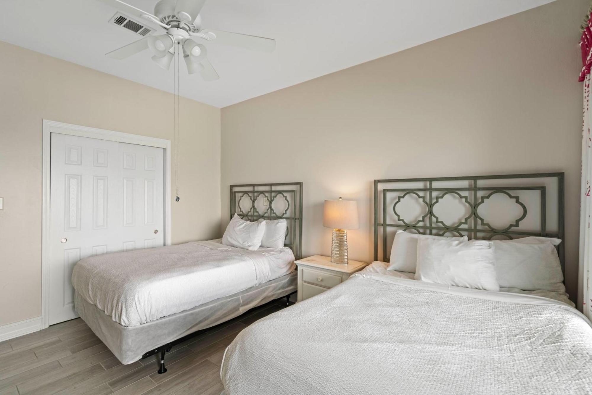 Huntington By The Sea 501 Holiday home *