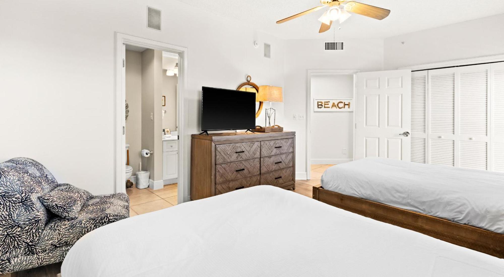 Holiday home The Crescent 311