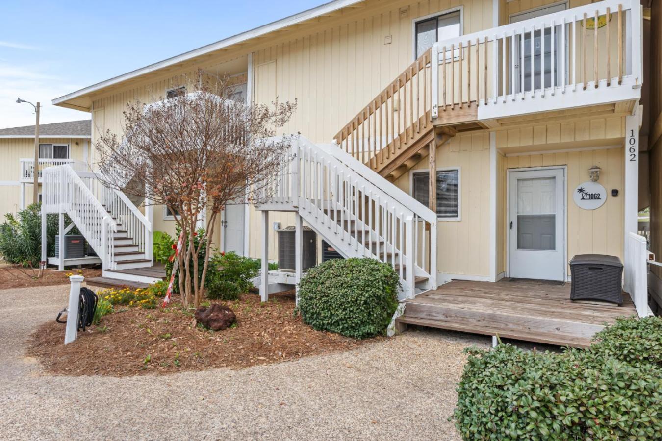 Sandpiper Cove Unit 1062 Private Access In Fl