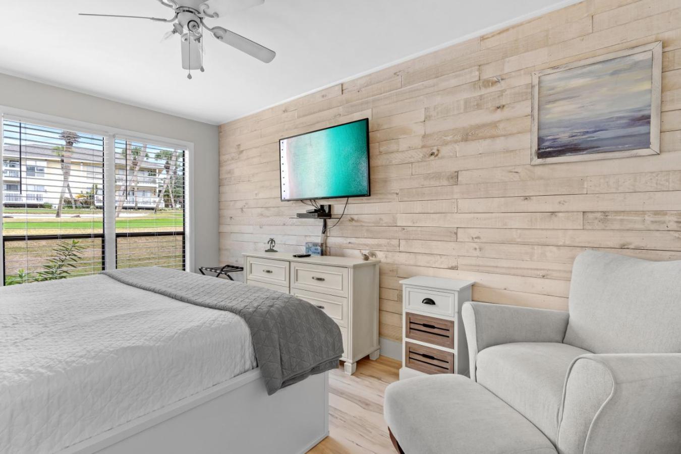 Sandpiper Cove Unit 1062 Private Access In Fl Holiday home *
