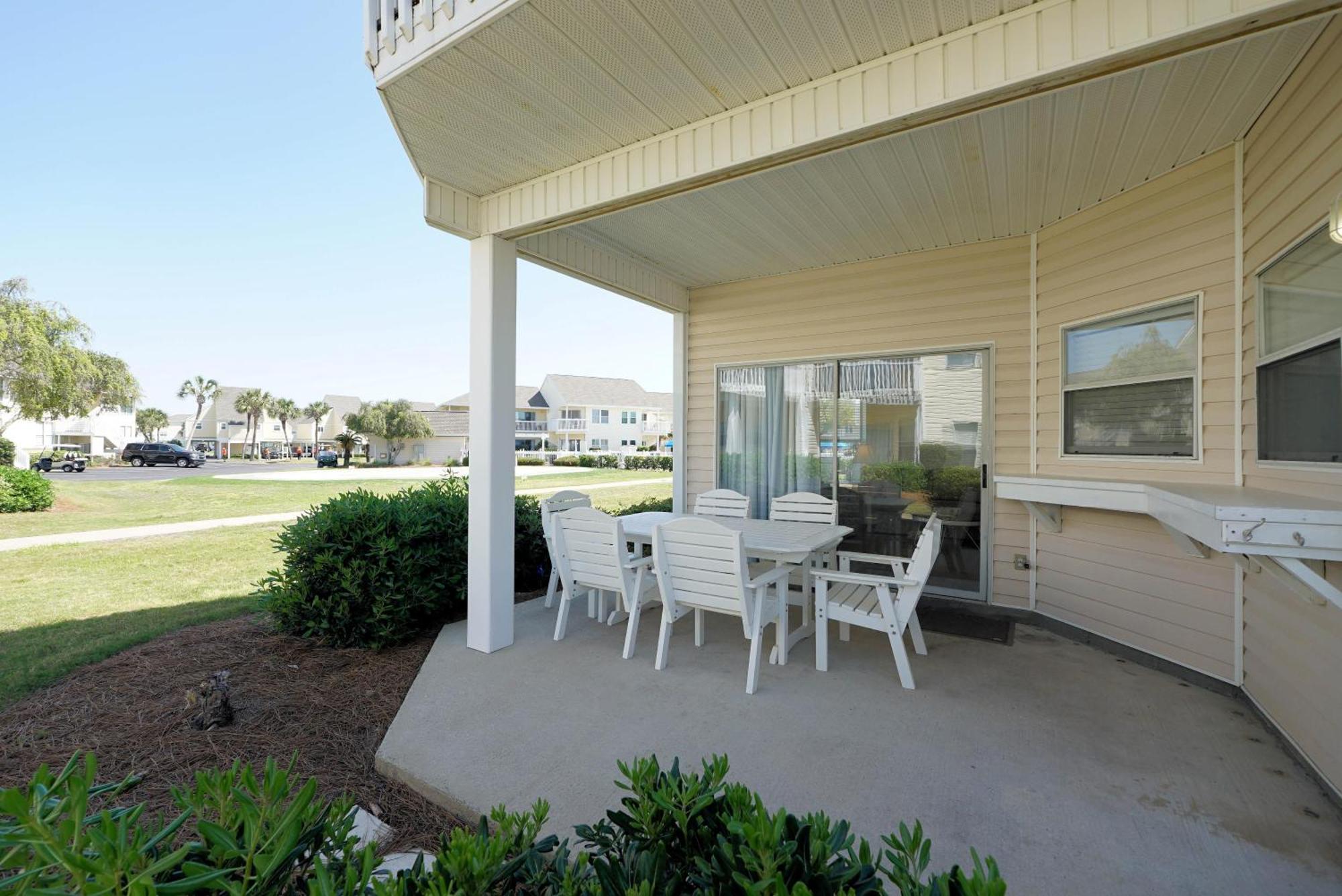 Sandpiper Cove 9130 *