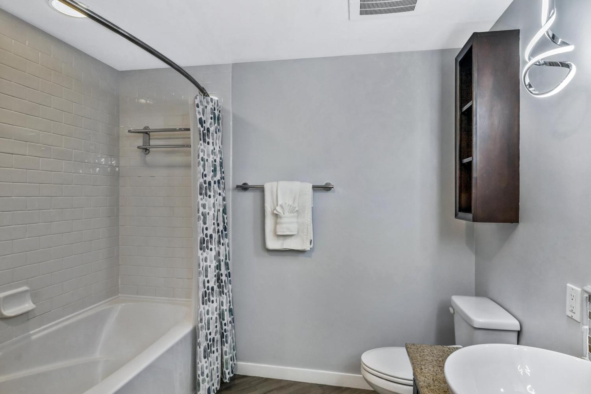Beautiful One Bedroom Unit - Sandestin - Elation Building * Destin