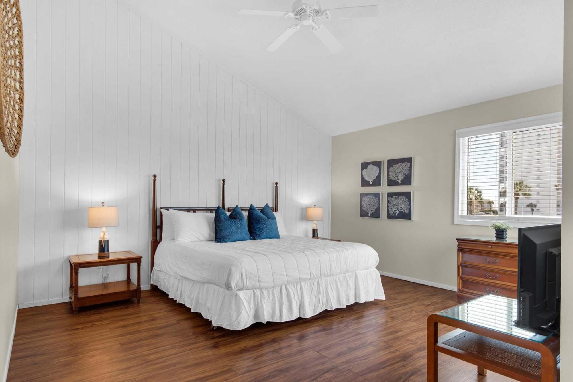 Holiday home Shoreline Towers Townhouse 4-4