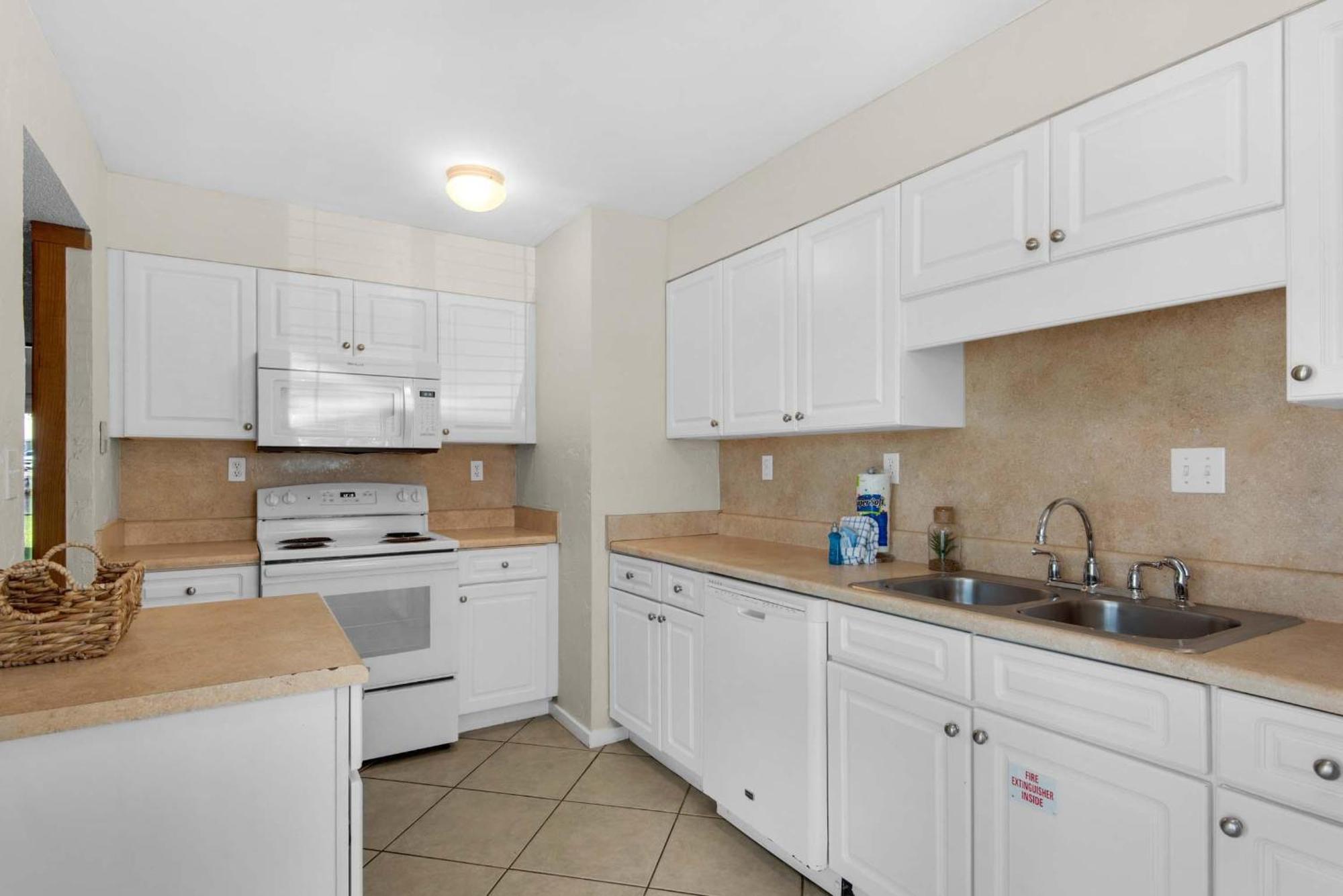 Shoreline Towers Townhouse 4-4 Holiday home