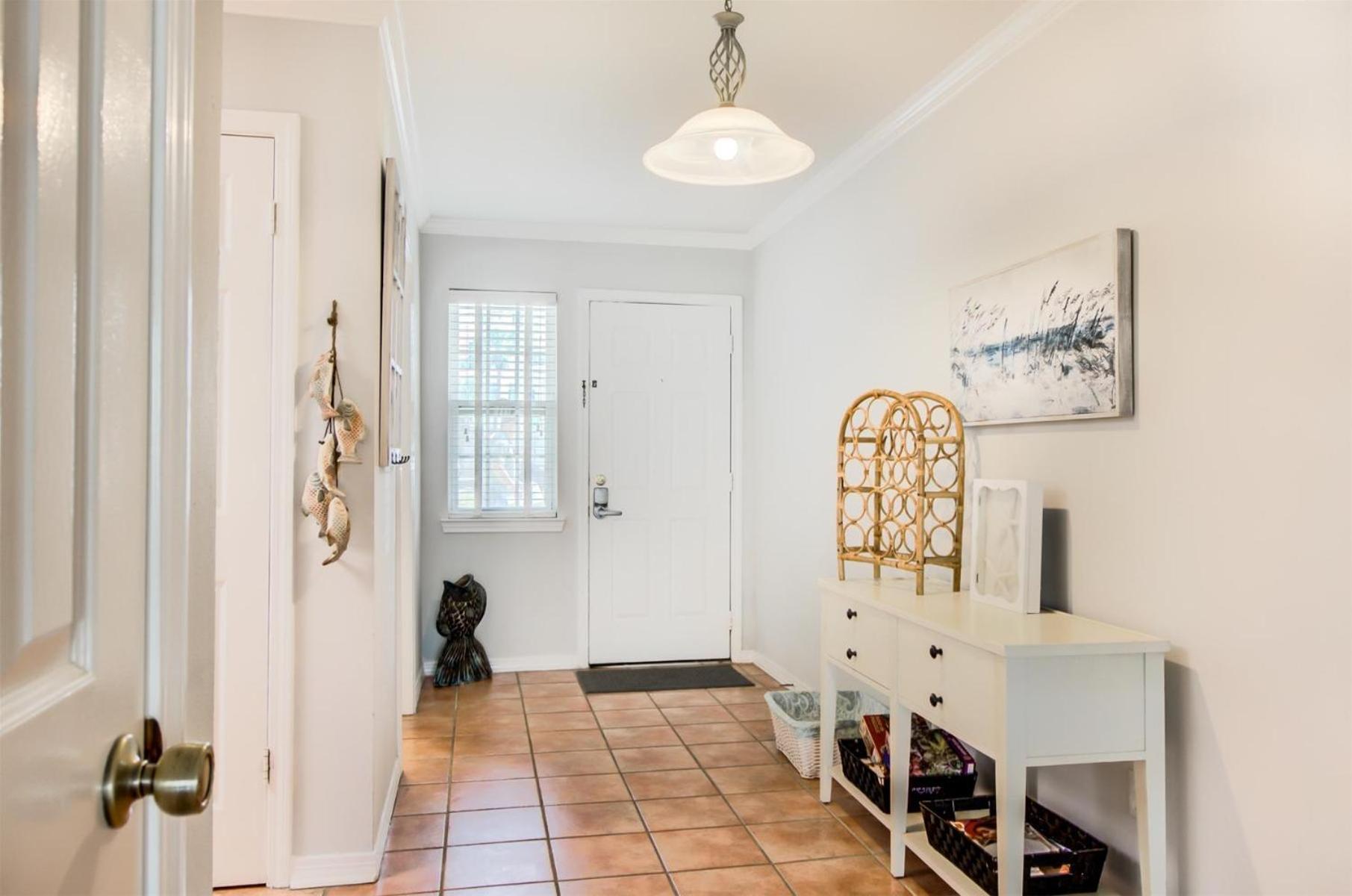 5 C, Three Bedroom Townhome *