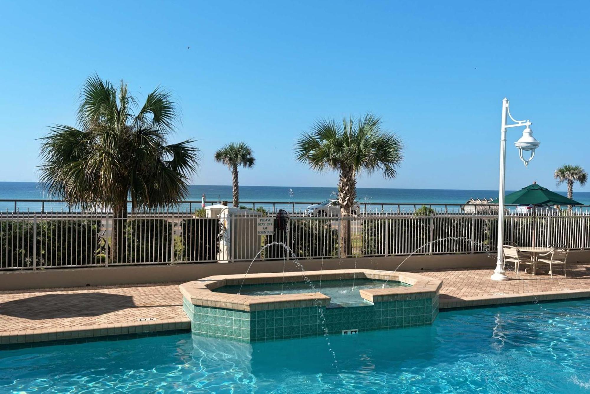 Apartment Majestic Sun 813b *