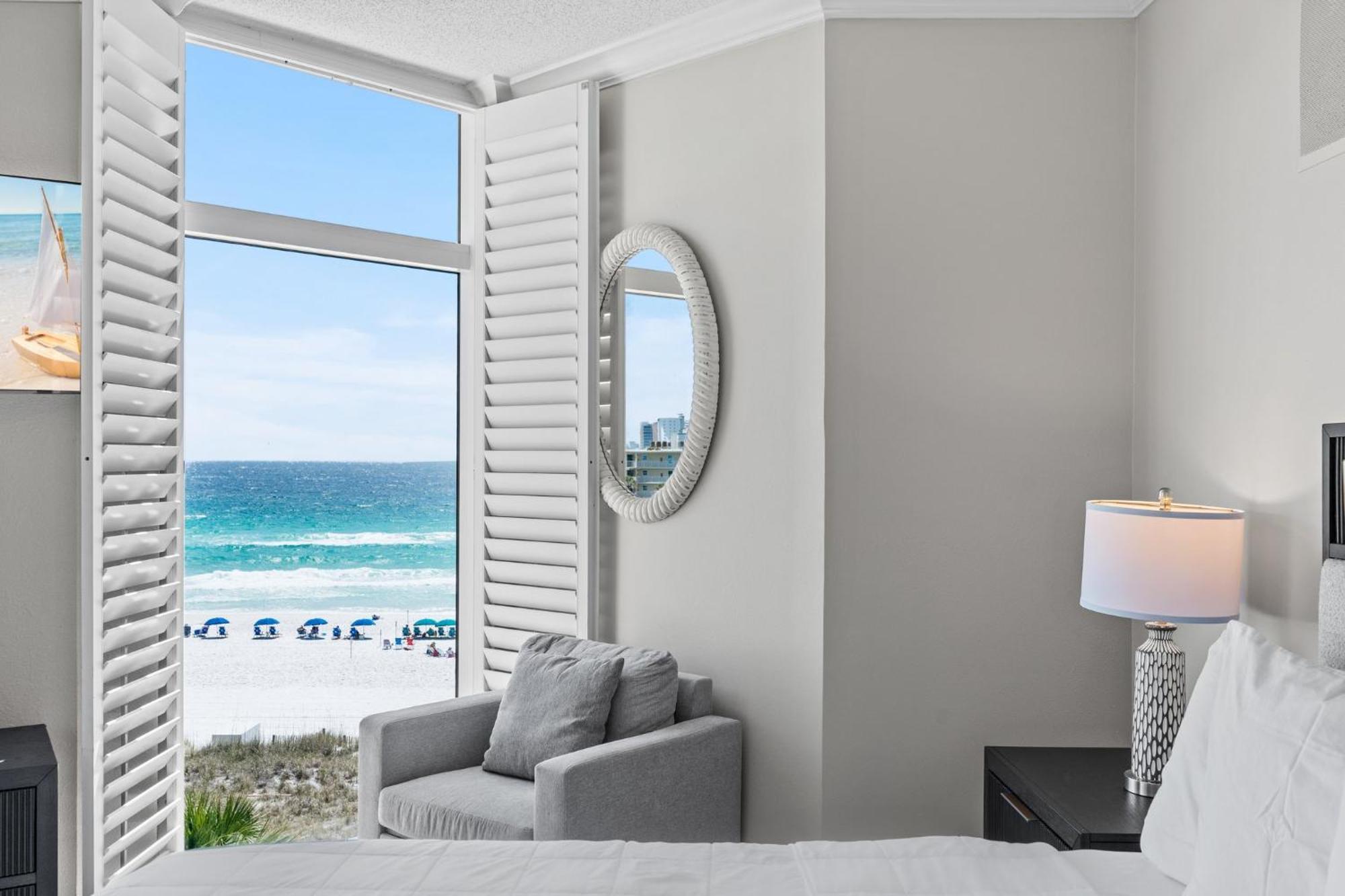 Jade East Towers 0410 By Newman-dailey * Destin