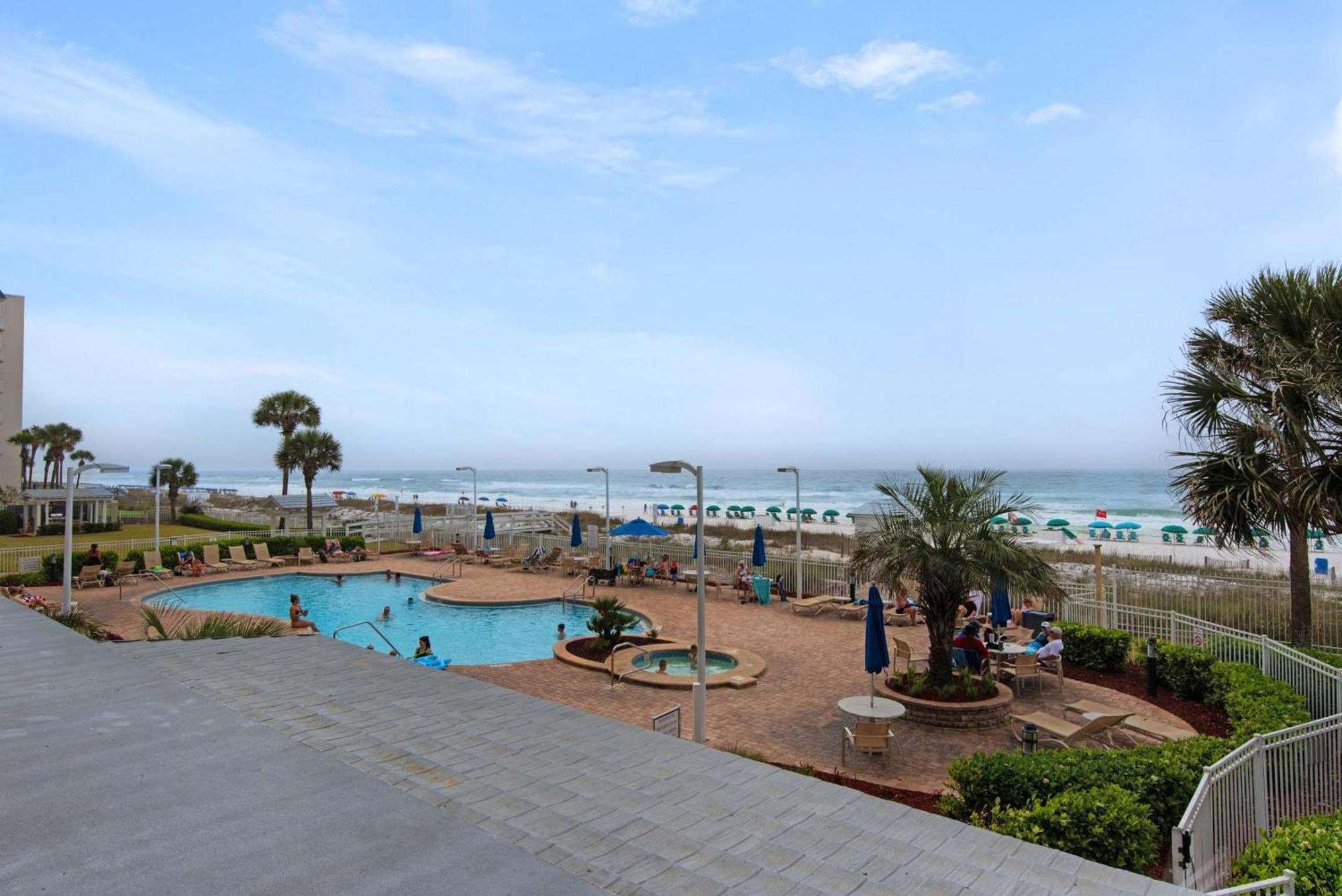 Apartment Sterling Sands 111 *